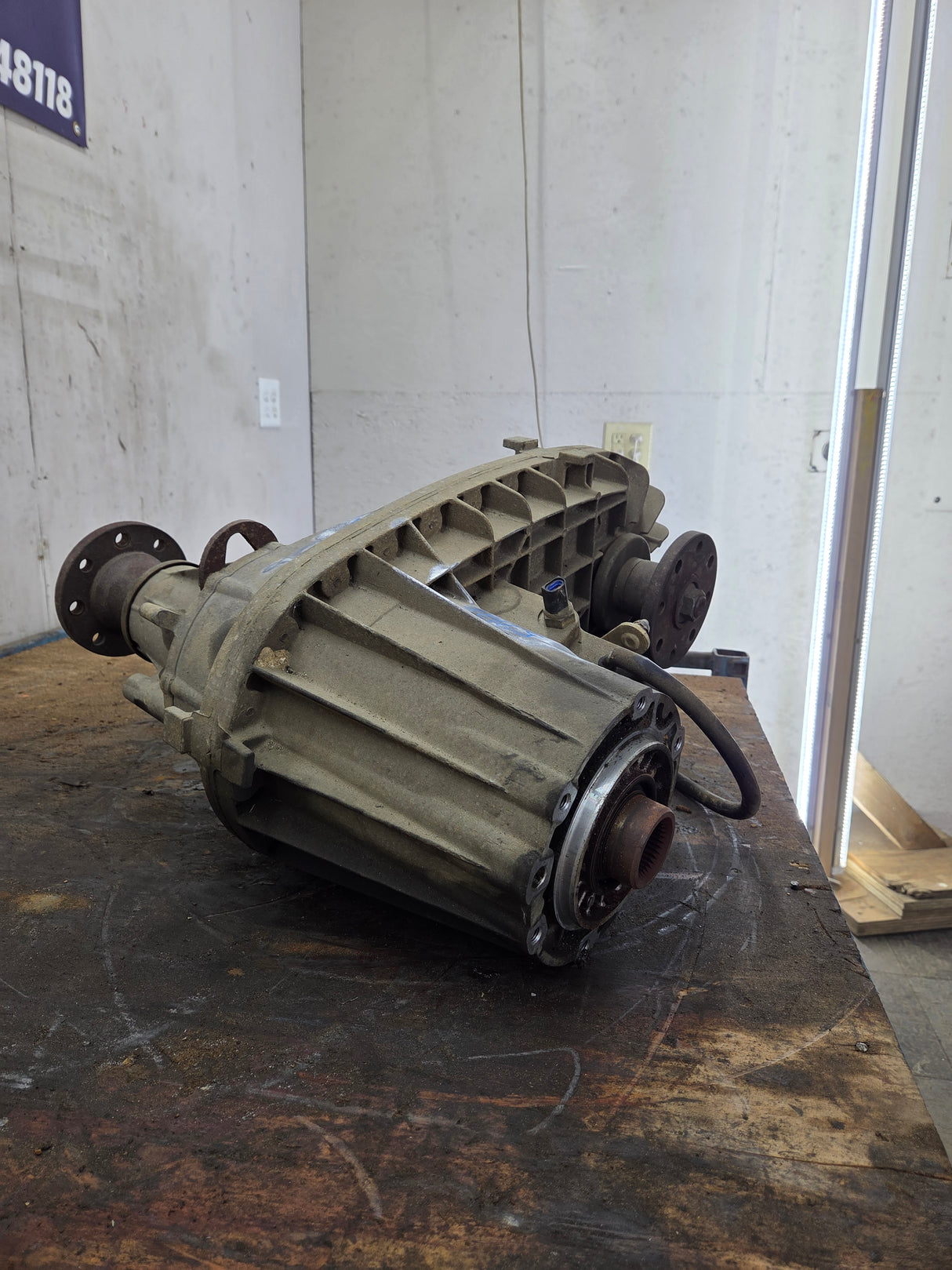 2003-2010 Ford Pickup F250 F350 F450 F550 Super Duty Manual Shift Transfer Case 6.0L 6.4l Power Stroke, 6.8L v10 triton, 5.4L v8 5r110 7C34 7A195 BE