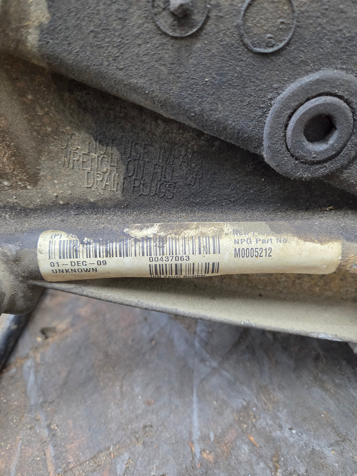 2003-2010 Ford Pickup F250 F350 F450 F550 Super Duty Manual Shift Transfer Case 6.0L 6.4l Power Stroke, 6.8L v10 triton, 5.4L v8 5r110 7C34 7A195 BE