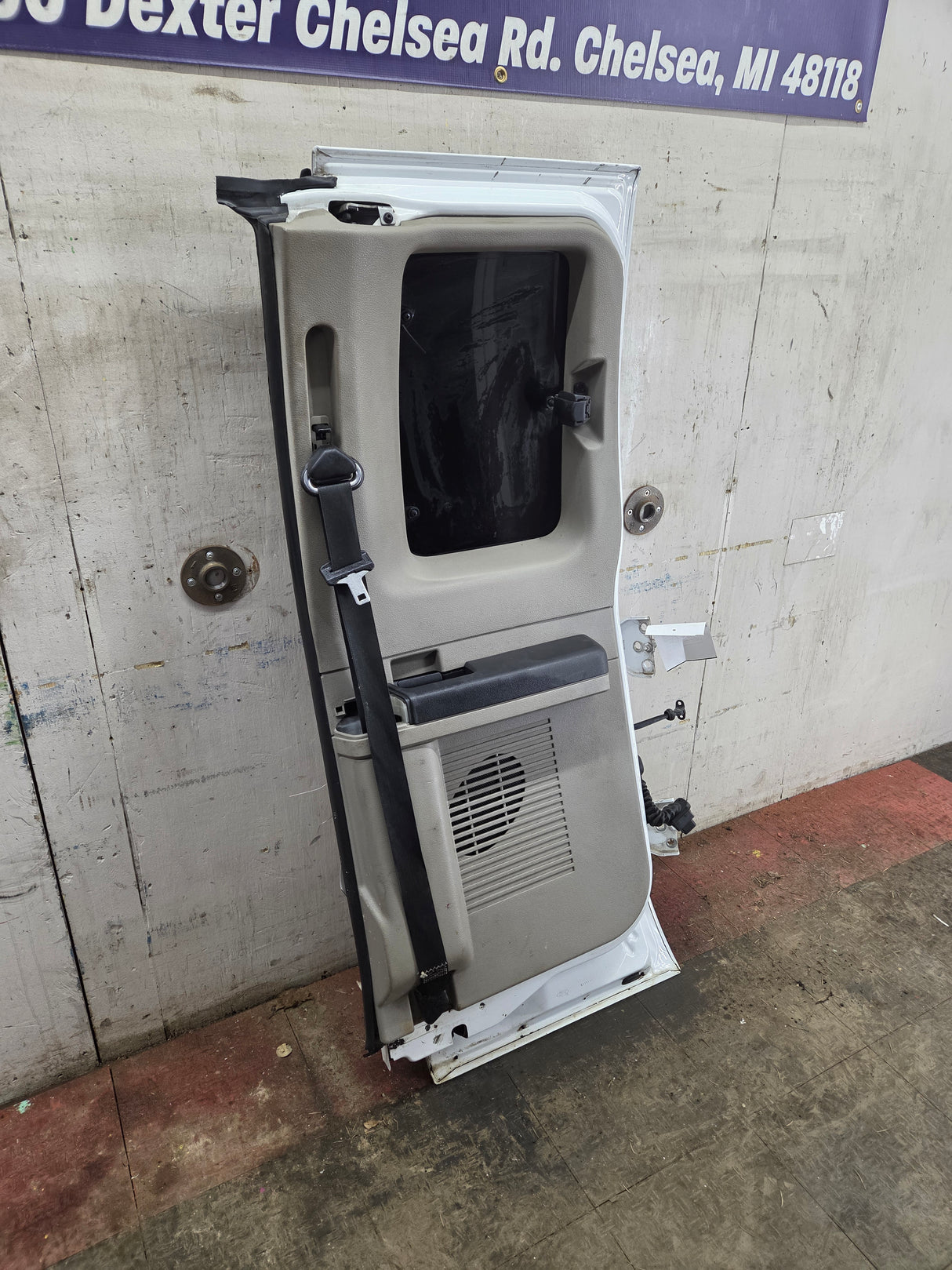 2008-2016 Ford Super Duty F250 F350 F450 F550 RH Extended Cab Passenger Side Rear Door