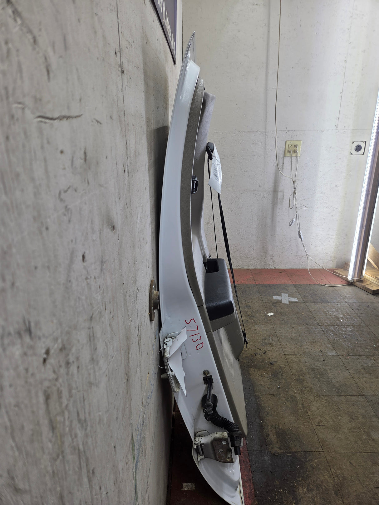 2008-2016 Ford Super Duty F250 F350 F450 F550 LH Extended Cab Driver Side Rear Door