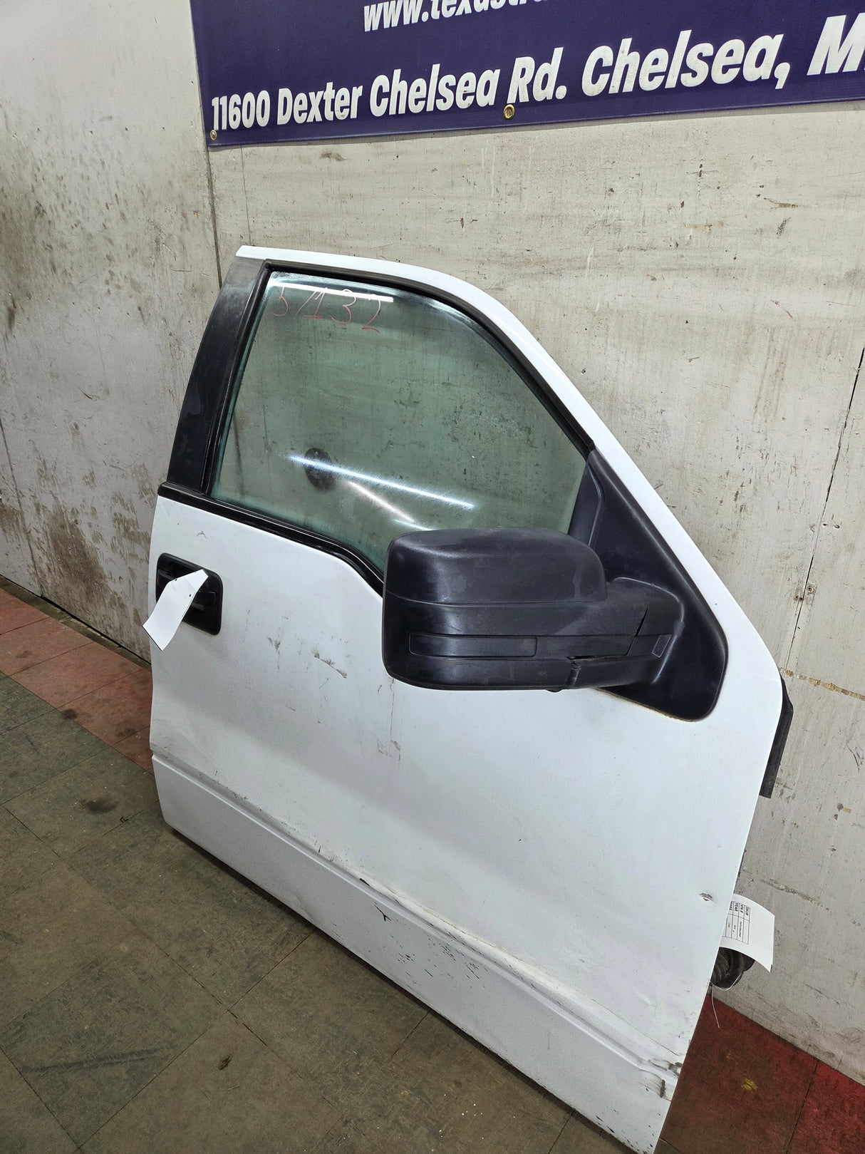 2009-2014 Ford F150 RH Passenger Side Front Door