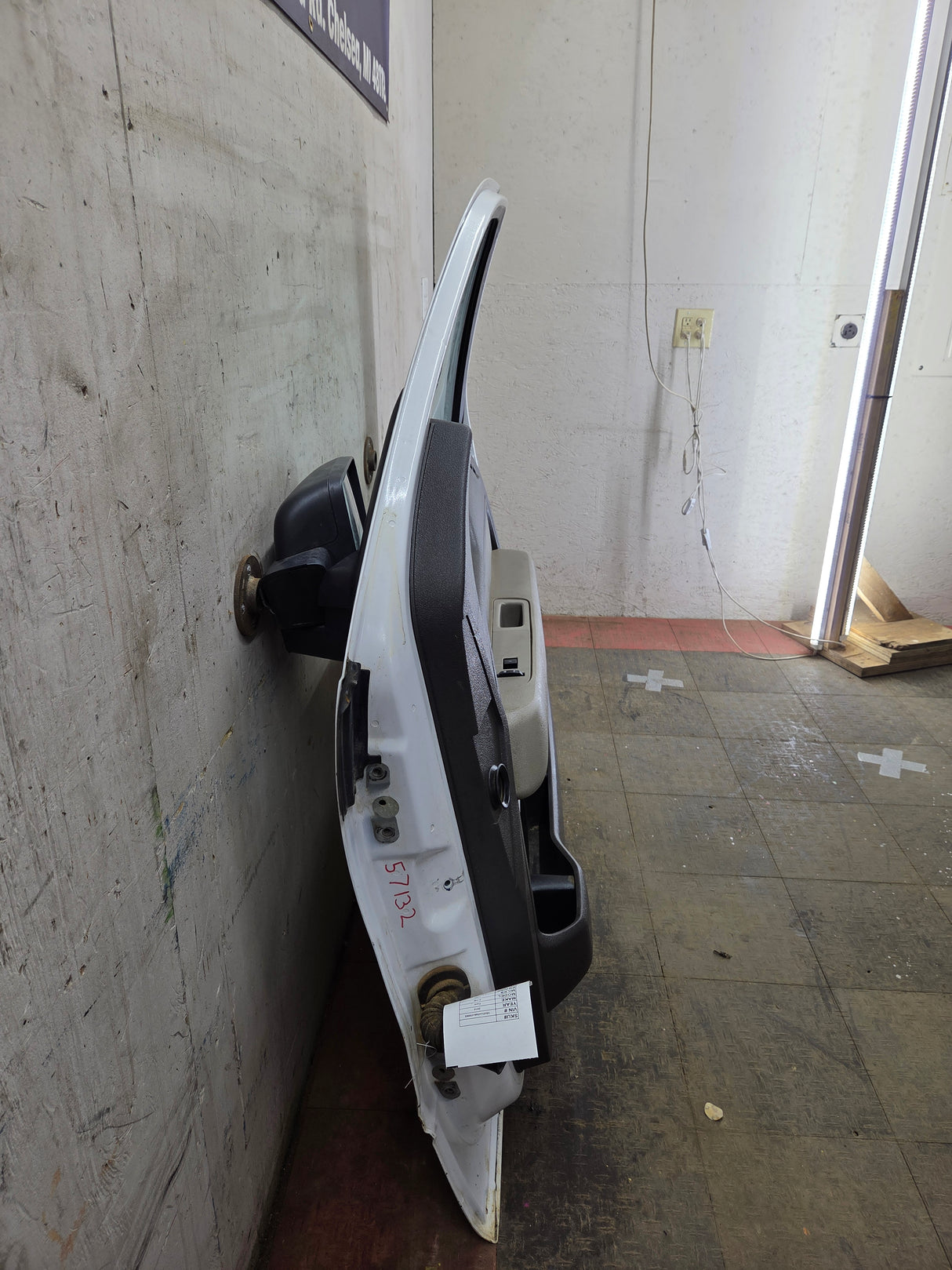 2009-2014 Ford F150 RH Passenger Side Front Door