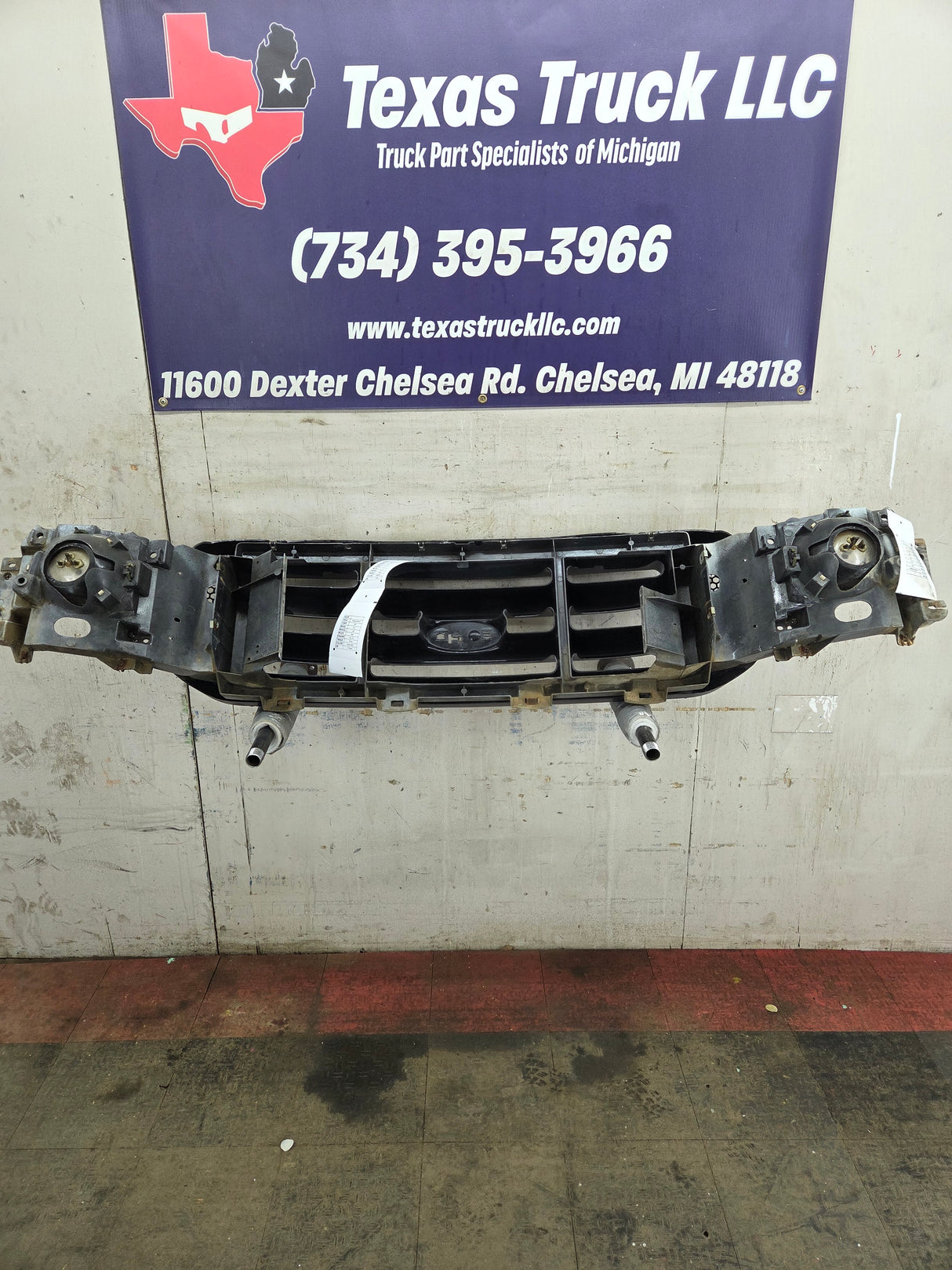 1999-2004 Ford Super Duty Excursion Header Panel / Grill Support & Chrome Grill F250 F350 F450 F550