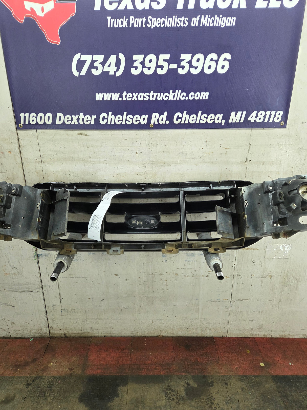 1999-2004 Ford Super Duty Excursion Header Panel / Grill Support & Chrome Grill F250 F350 F450 F550