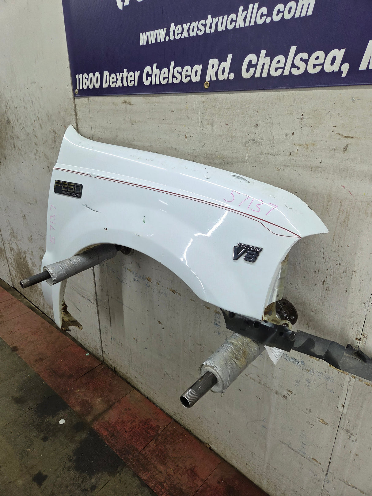 1999-2007 Ford Super Duty RH Passenger Side Front Fender F250 F350 F450 F550 Excursion