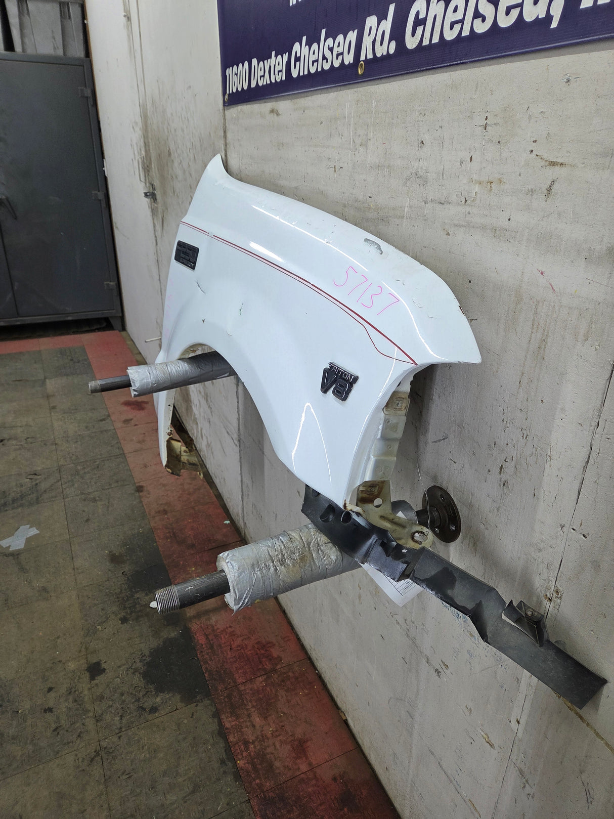 1999-2007 Ford Super Duty RH Passenger Side Front Fender F250 F350 F450 F550 Excursion