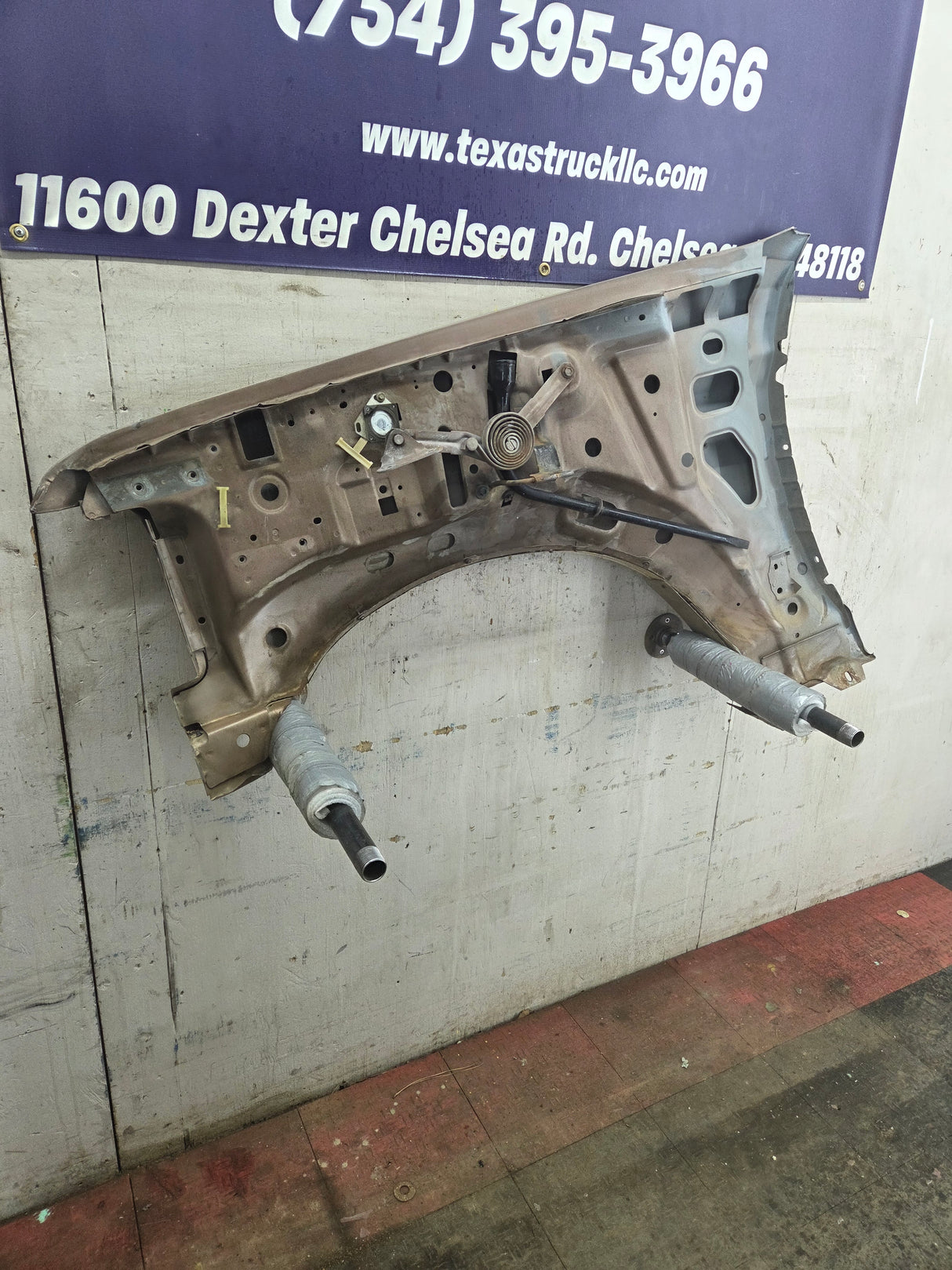 1992-1997 OBS Ford F Series F250 F350 F450 F550 PASSENGER SIDE RH FRONT FENDER