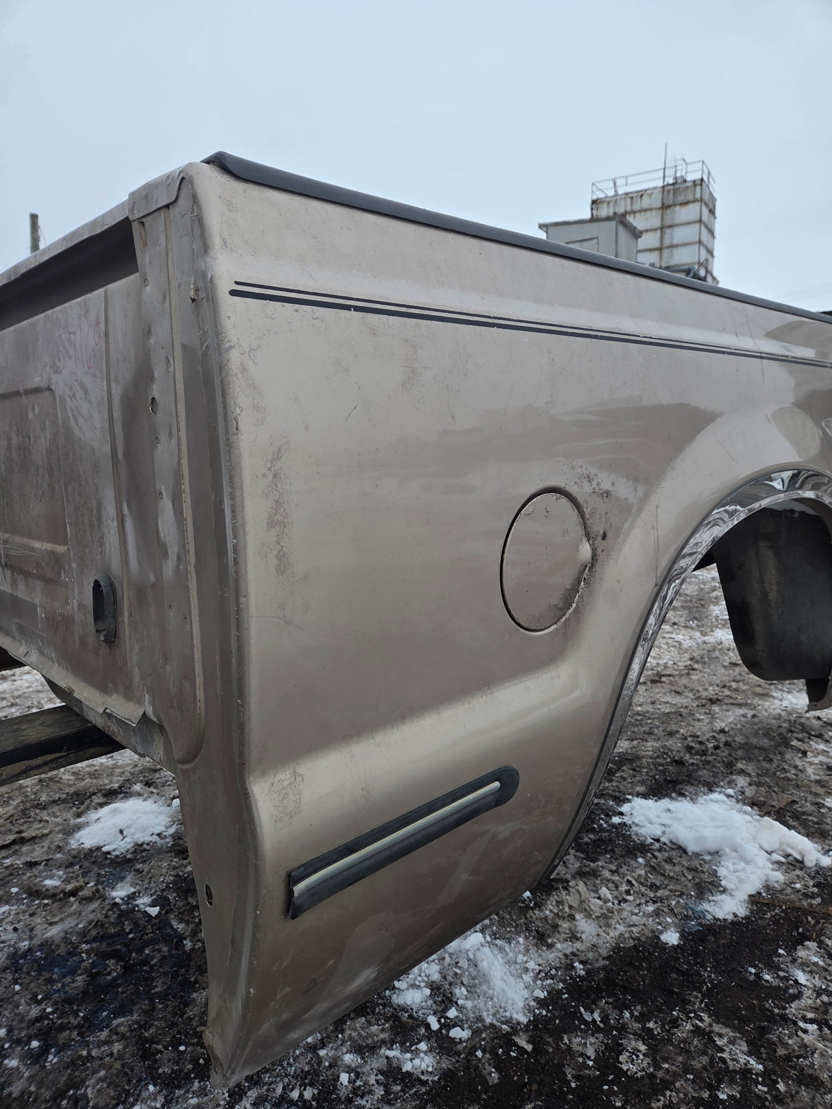 1999-2010 Ford Super Duty F250 F350 6' 9" Short Truck Bed