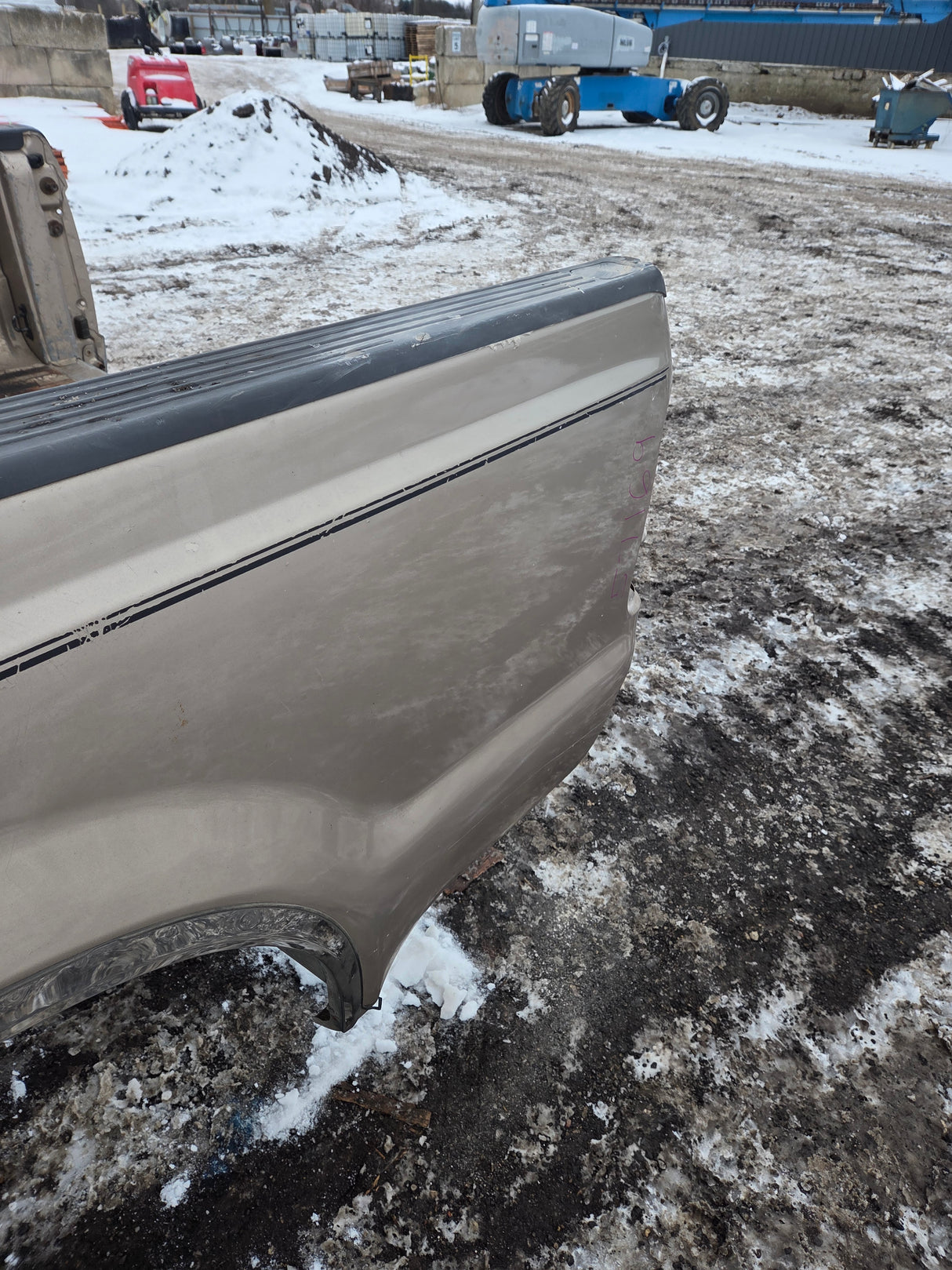 1999-2010 Ford Super Duty F250 F350 6' 9" Short Truck Bed