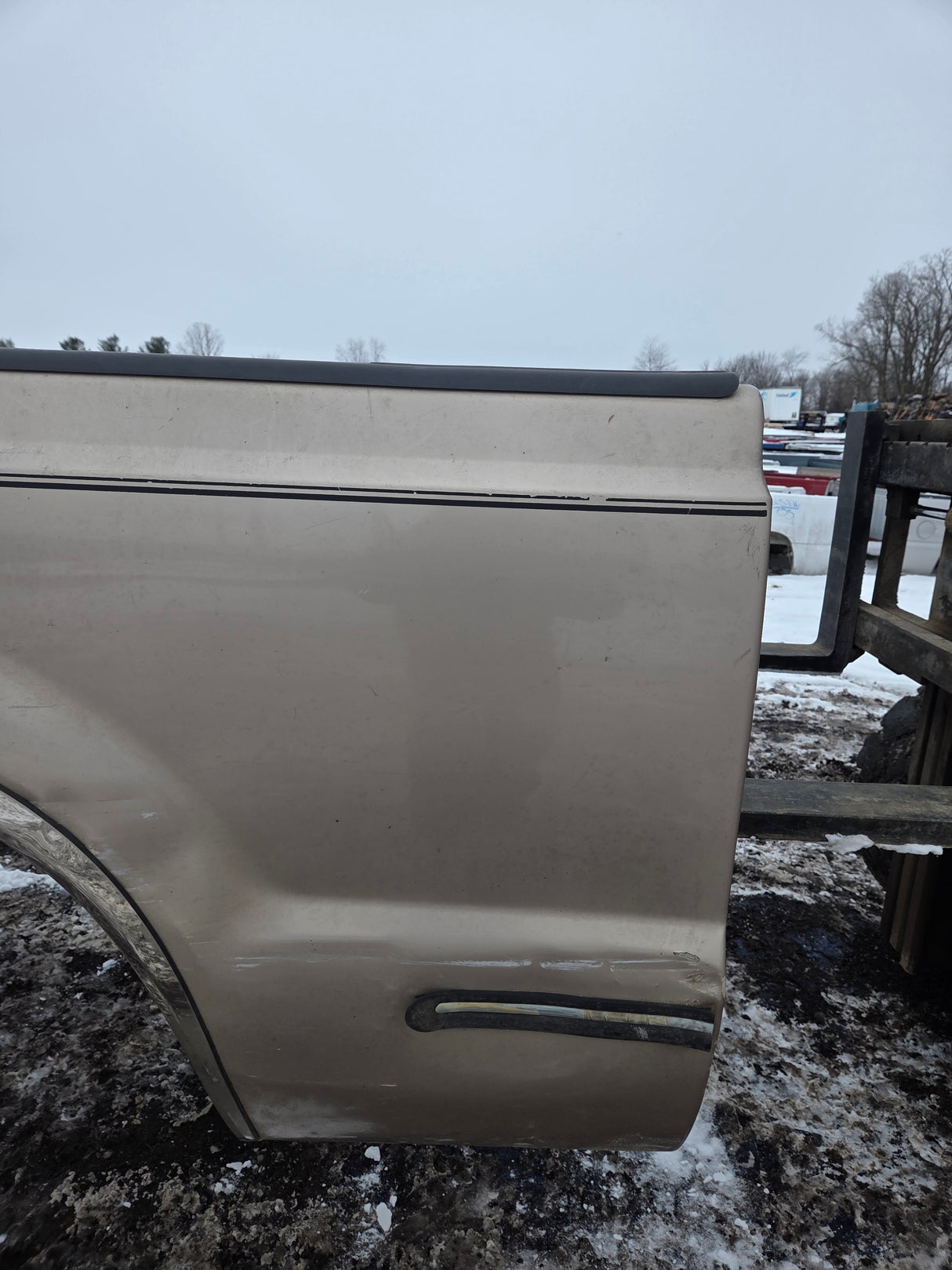 1999-2010 Ford Super Duty F250 F350 6' 9" Short Truck Bed