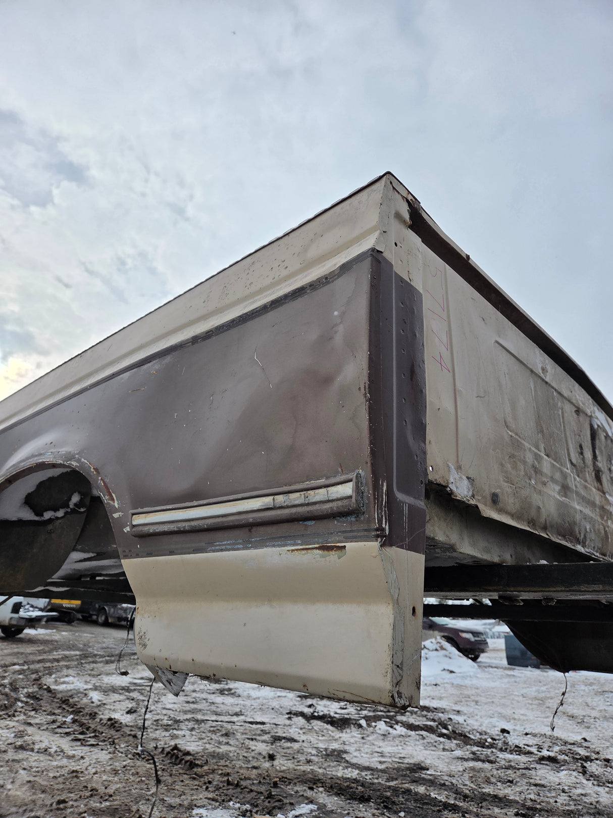 1987-1997 Ford F150 F250 F350 OBS 6' 9" Short Truck Bed