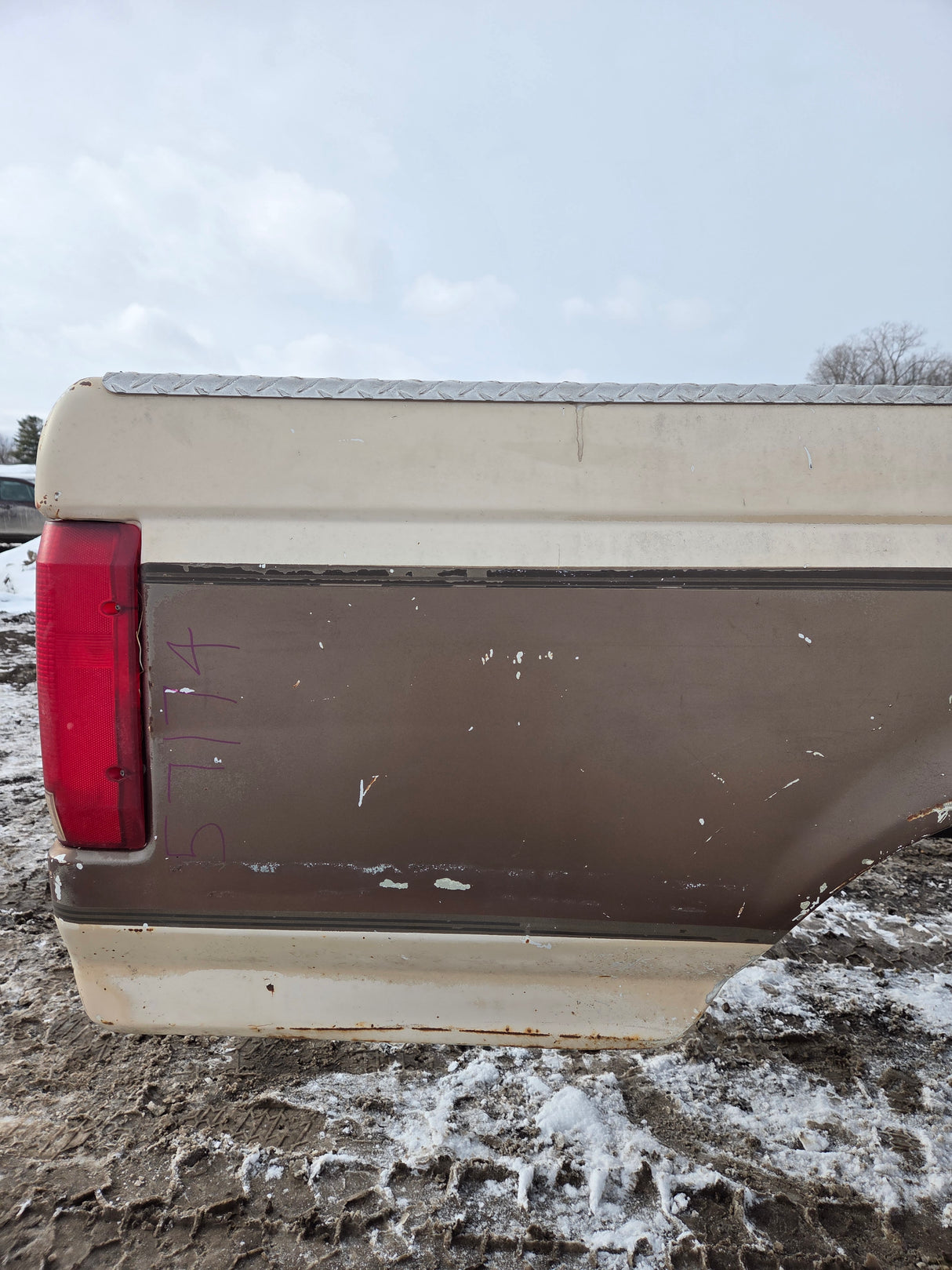 1987-1997 Ford F150 F250 F350 OBS 6' 9" Short Truck Bed