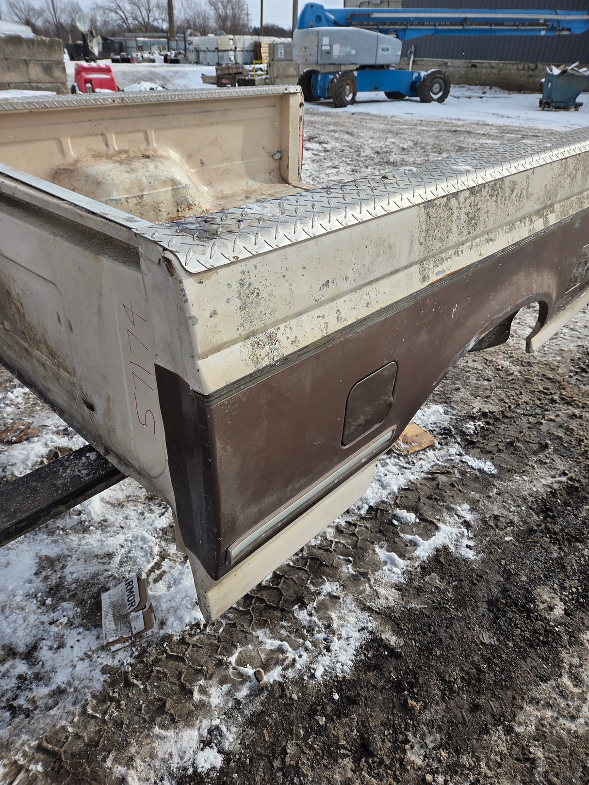 1987-1997 Ford F150 F250 F350 OBS 6' 9" Short Truck Bed