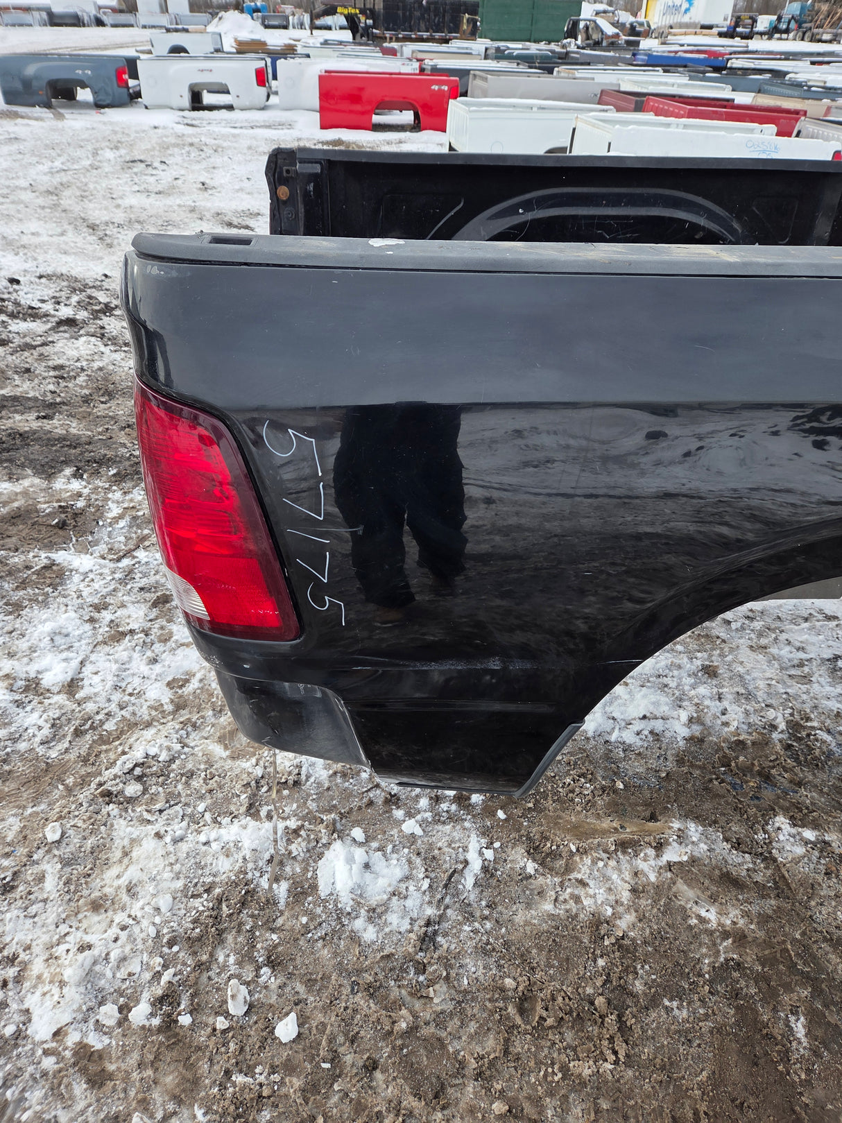 2009-2018 Dodge Ram 4th Gen 1500 2500 3500 6' 4" Short Truck Bed