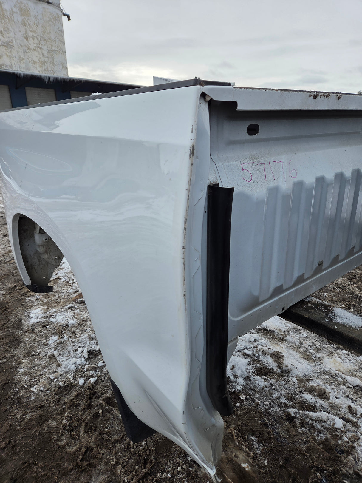 2019-2025 Chevrolet Silverado 1500 5'9" Short Truck Bed