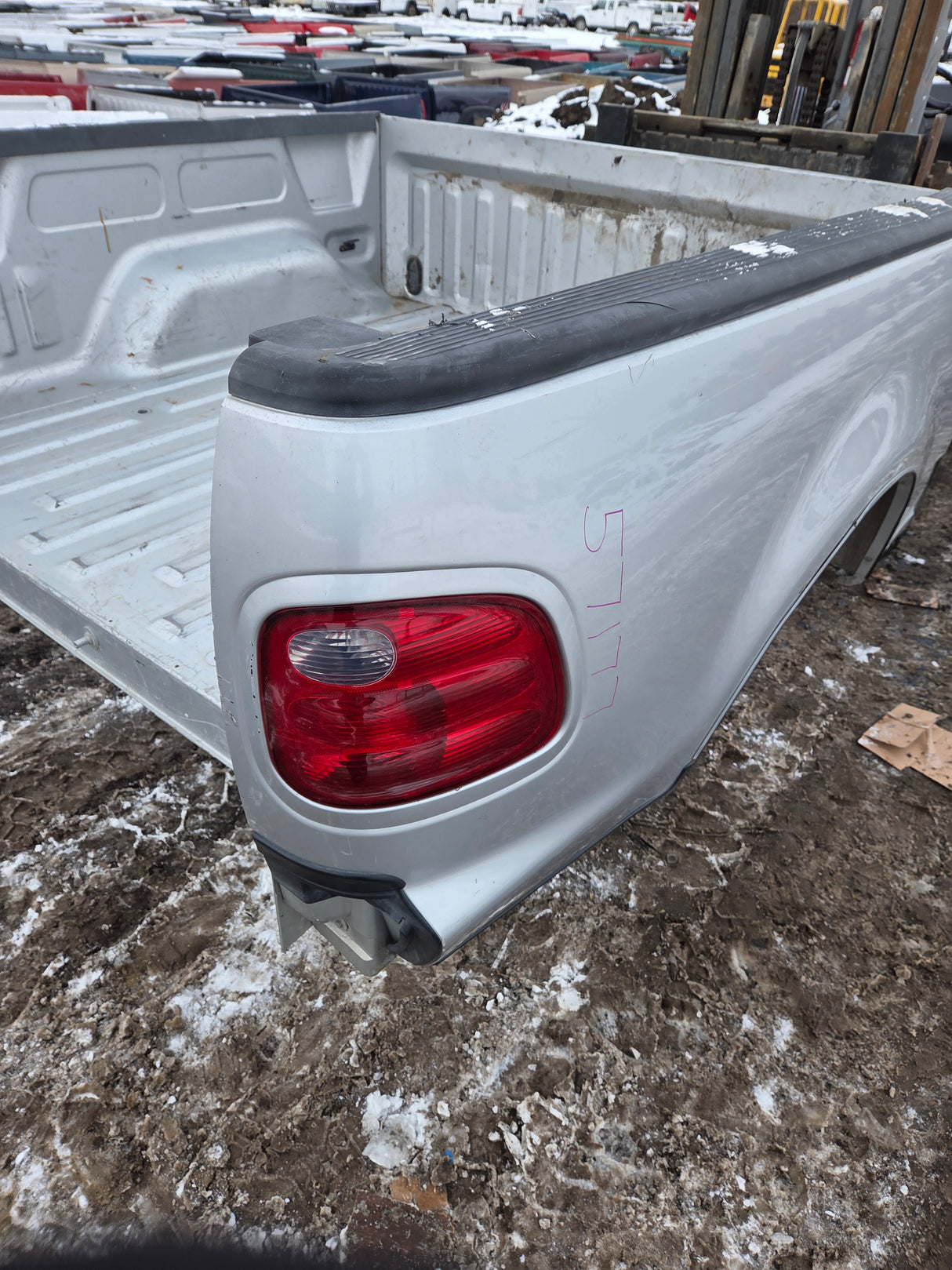 1997-2003 Ford F150 5' 6" Short Truck Bed