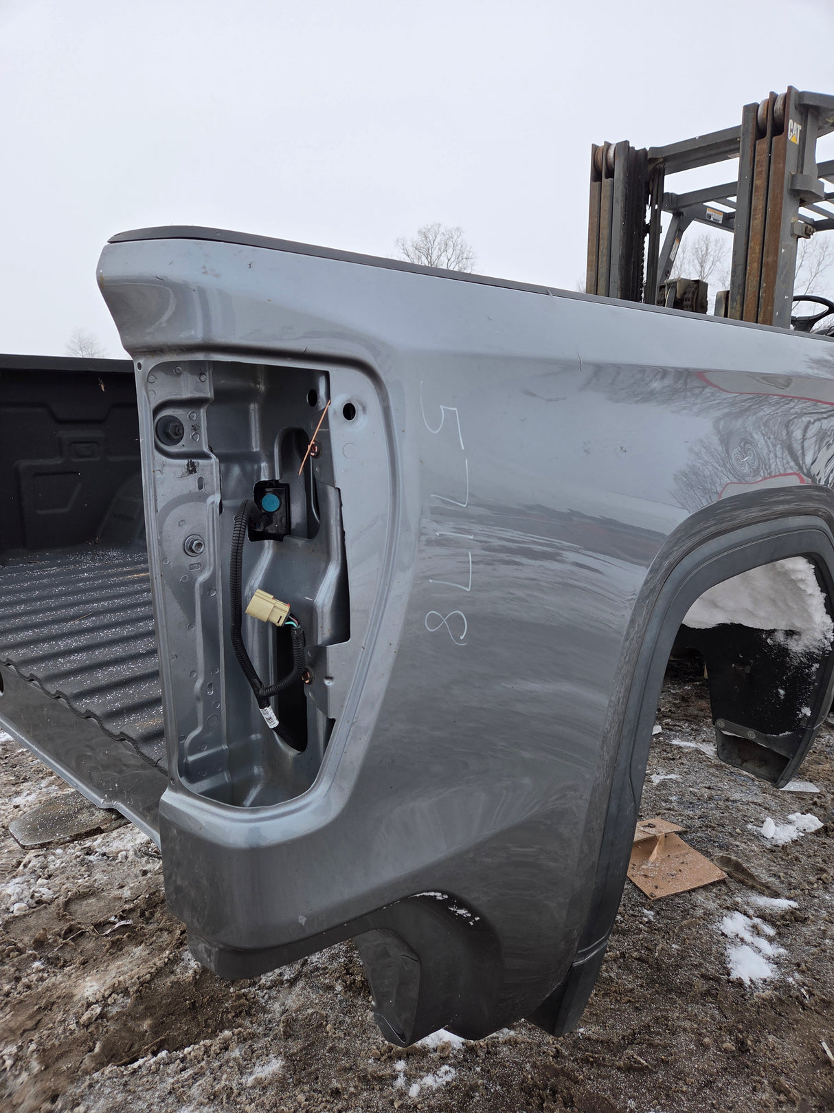 2019-2025 GMC Sierra 1500 5' 9" Short Truck Bed