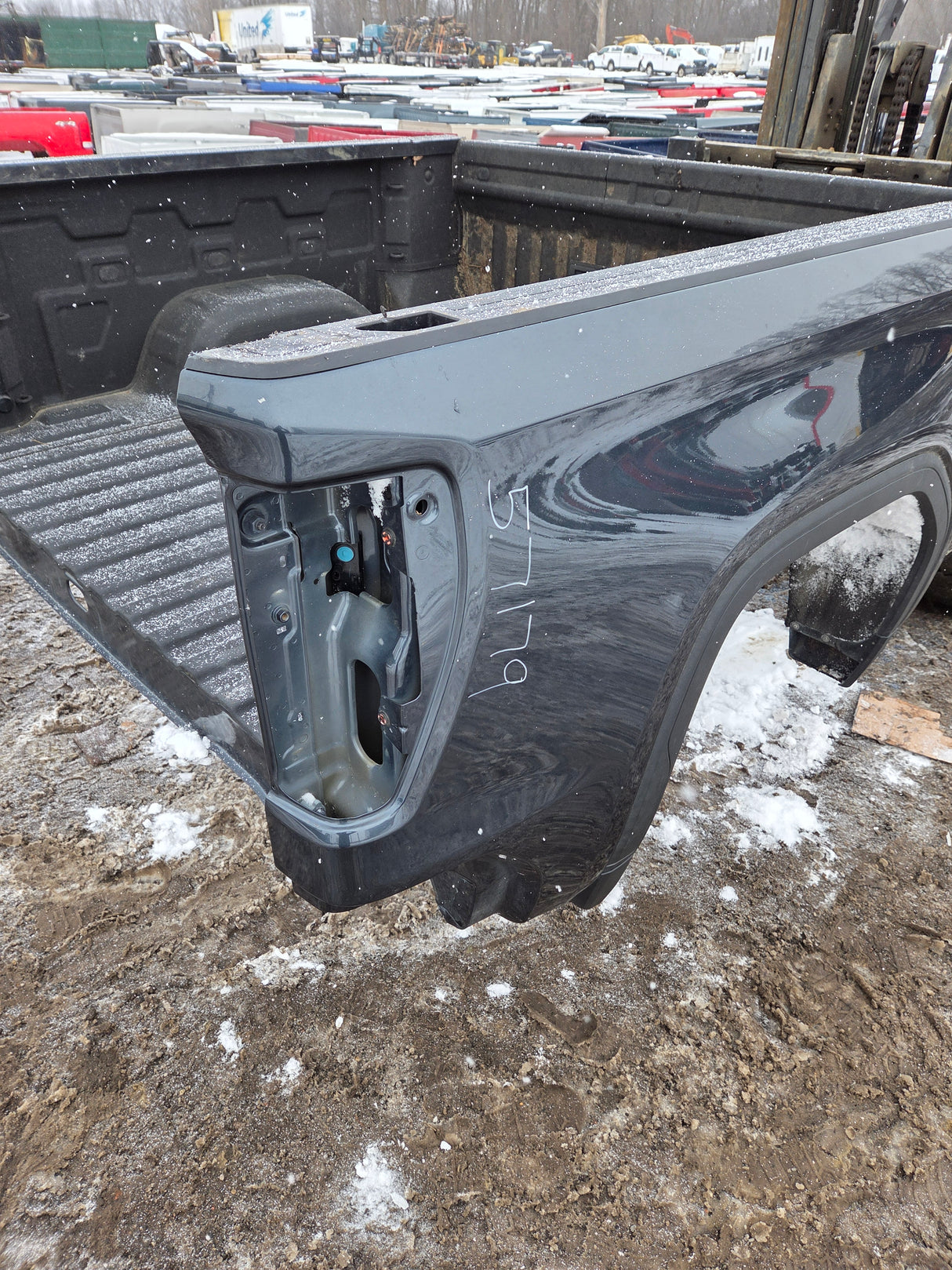 2019-2023 GMC Sierra 1500 5' 9" Short Truck Bed