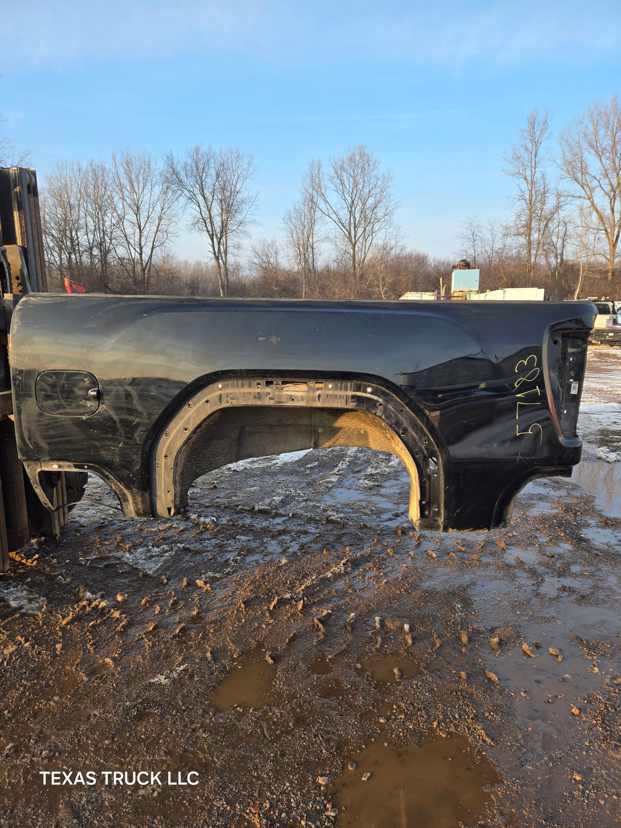 2019-2025 GMC Sierra 2500 3500 HD 6' 6" Short Truck Bed - Black
