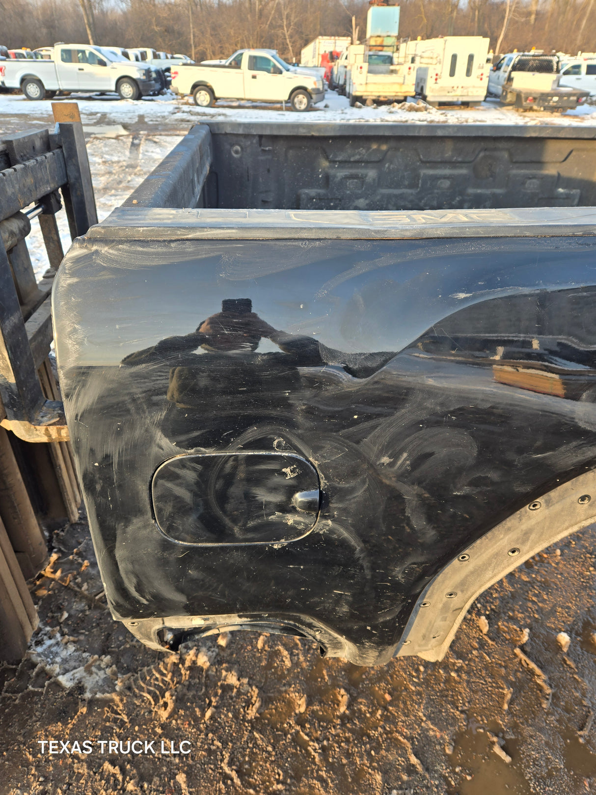 2019-2025 GMC Sierra 2500 3500 HD 6' 6" Short Truck Bed - Black