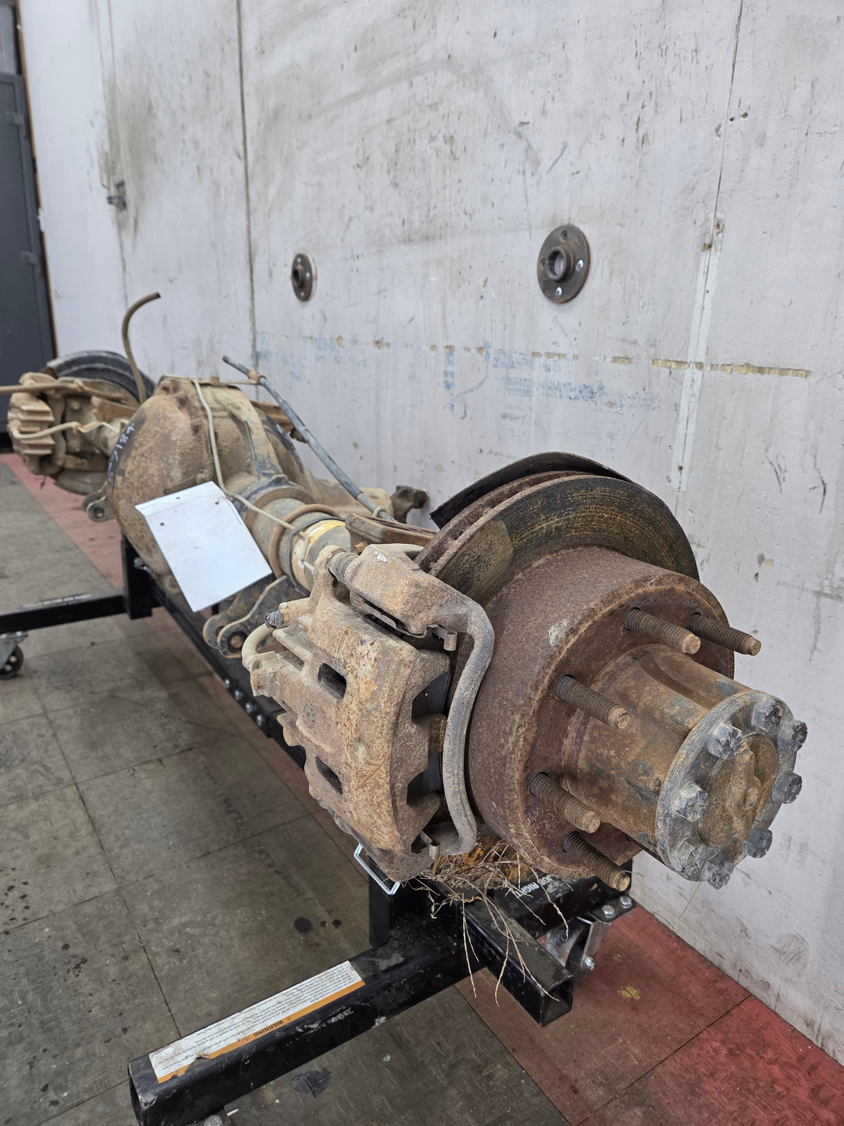 1999-2001 Ford Super Duty F250 F350 SRW Rear Axle 3.73 Ratio