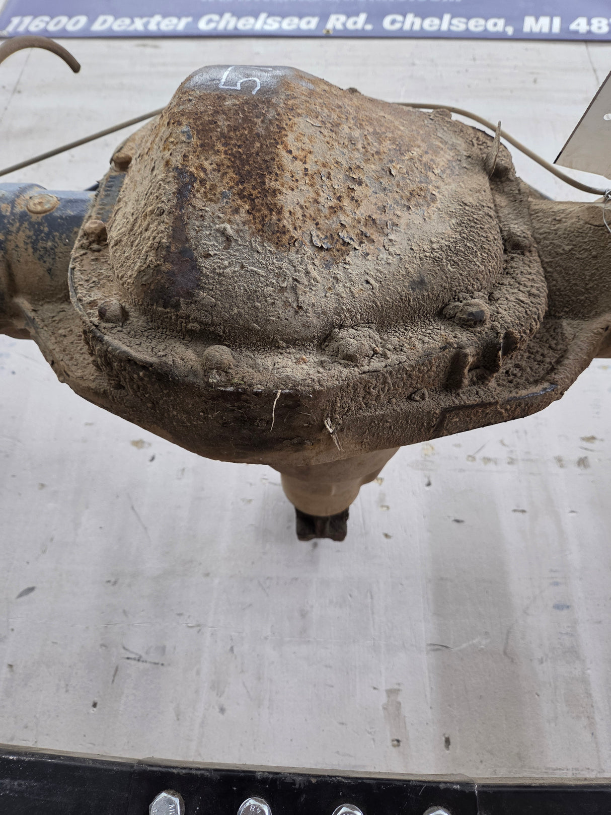 1999-2001 Ford Super Duty F250 F350 SRW Rear Axle 3.73 Ratio