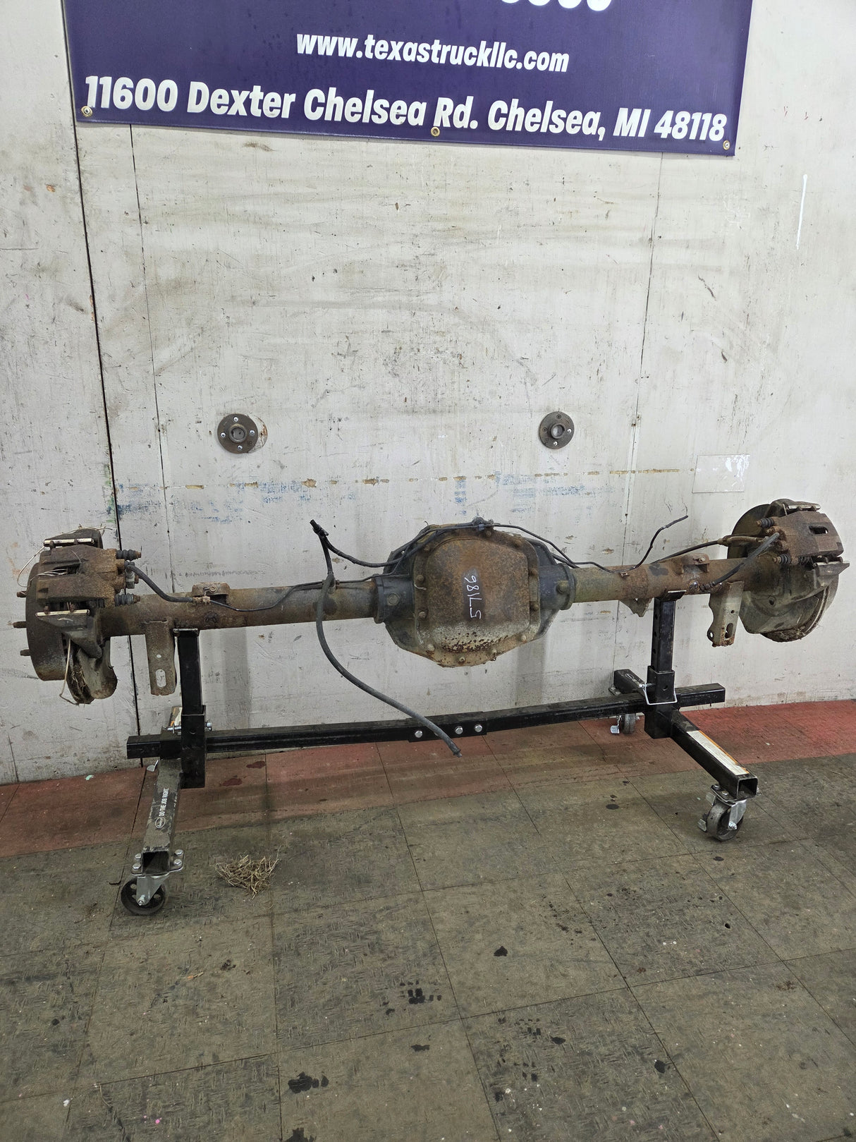 2004-2008 Ford F150 9.75" Rear Axle 3.55 Gear Ratio