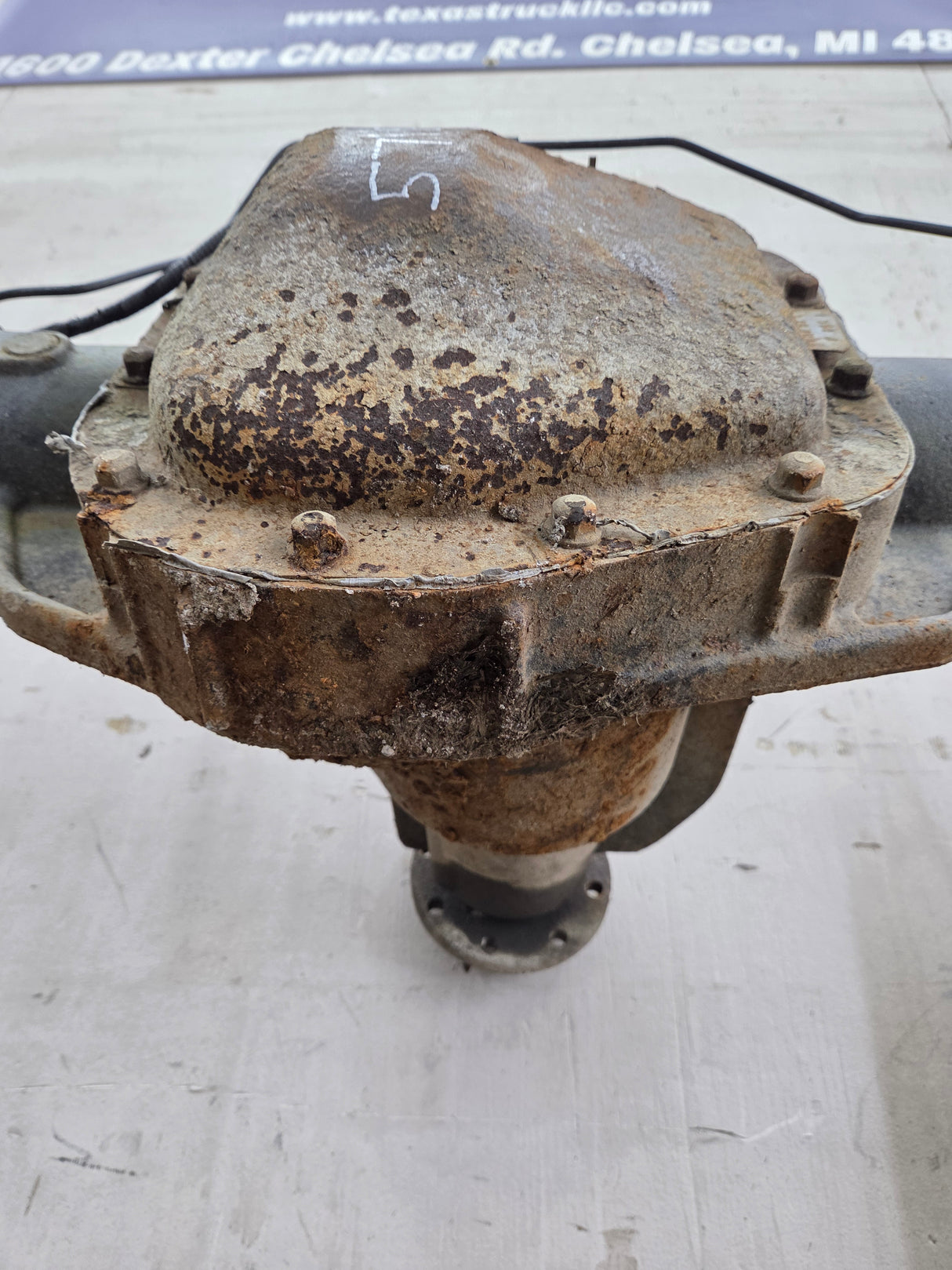 2004-2008 Ford F150 9.75" Rear Axle 3.55 Gear Ratio