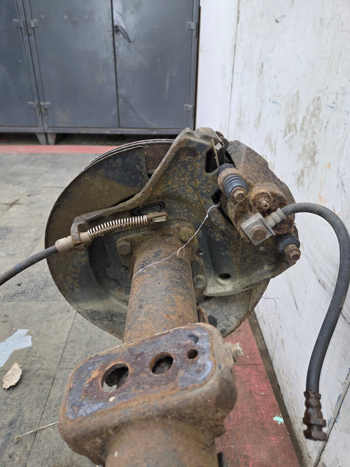 2004-2008 Ford F150 9.75" Rear Axle 3.55 Gear Ratio