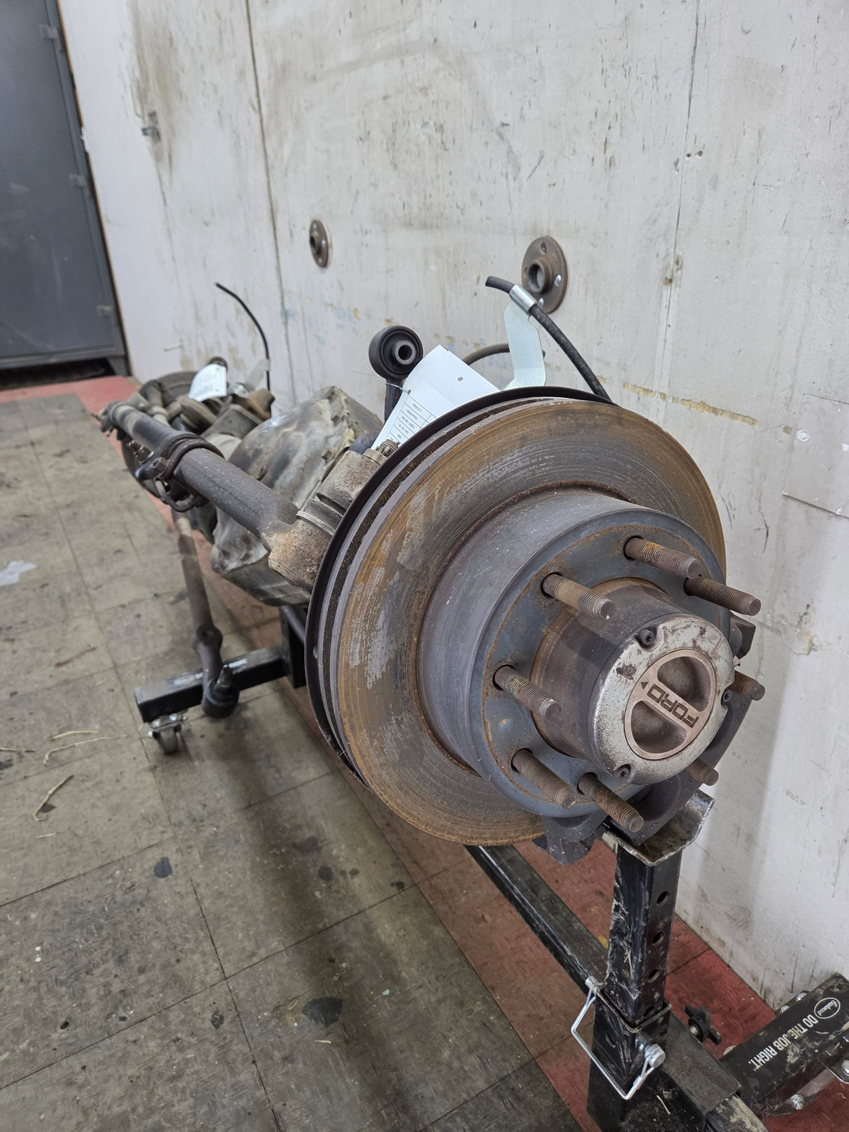 2008-2010 Ford Super Duty F250 F350 FRONT Axle 3.73 SRW