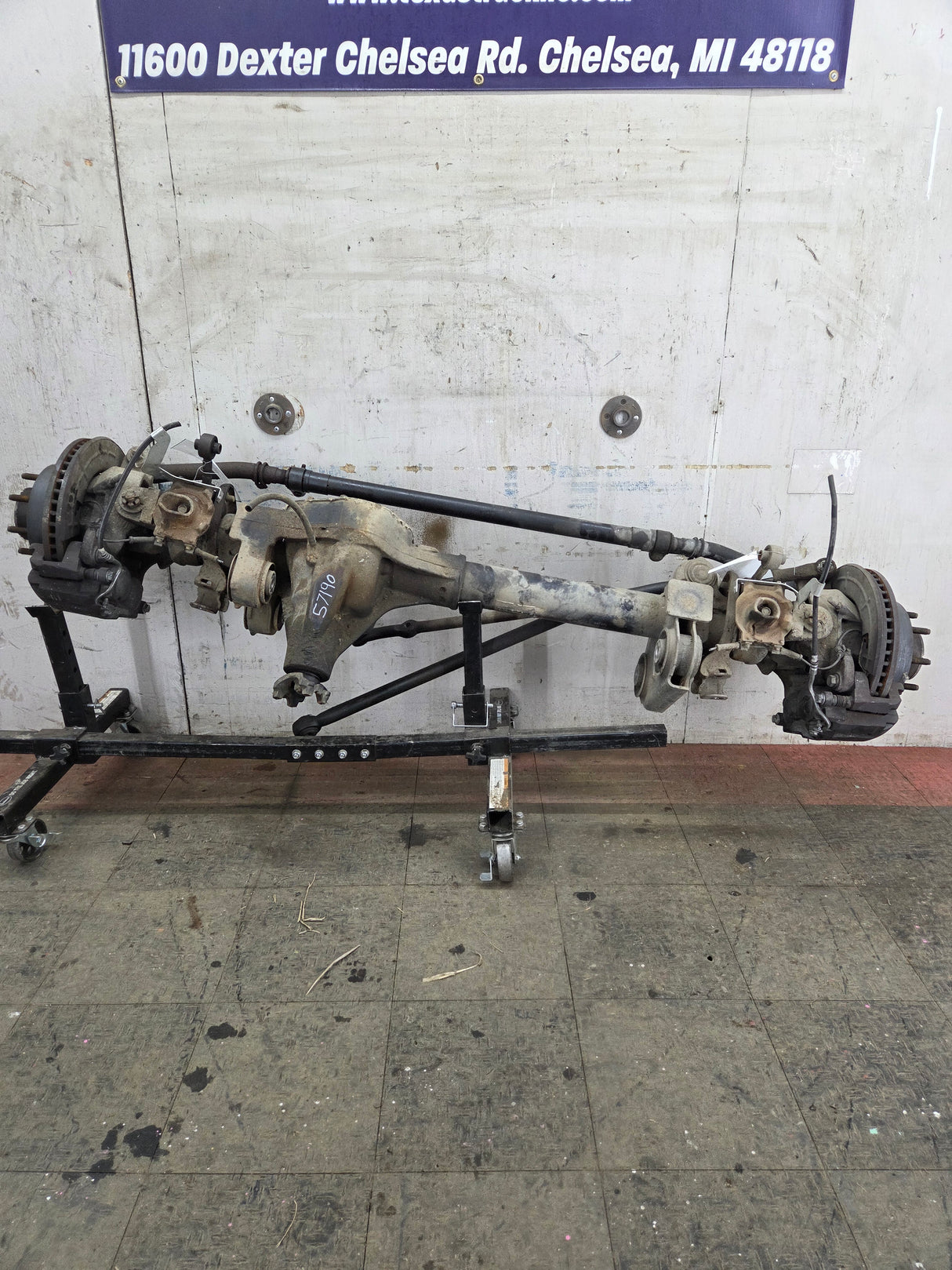 2008-2010 Ford Super Duty F250 F350 FRONT Axle 3.73 SRW