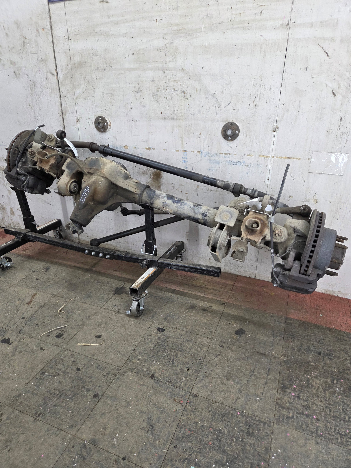 2008-2010 Ford Super Duty F250 F350 FRONT Axle 3.73 SRW