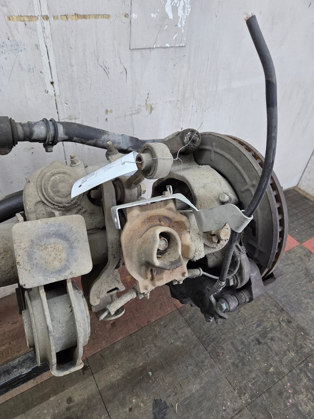 2008-2010 Ford Super Duty F250 F350 FRONT Axle 3.73 SRW