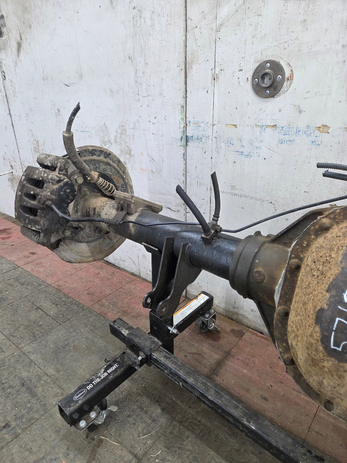 2008-2010 Ford Super Duty F250 F350 SRW Rear Axle 3.73 Gear Ratio