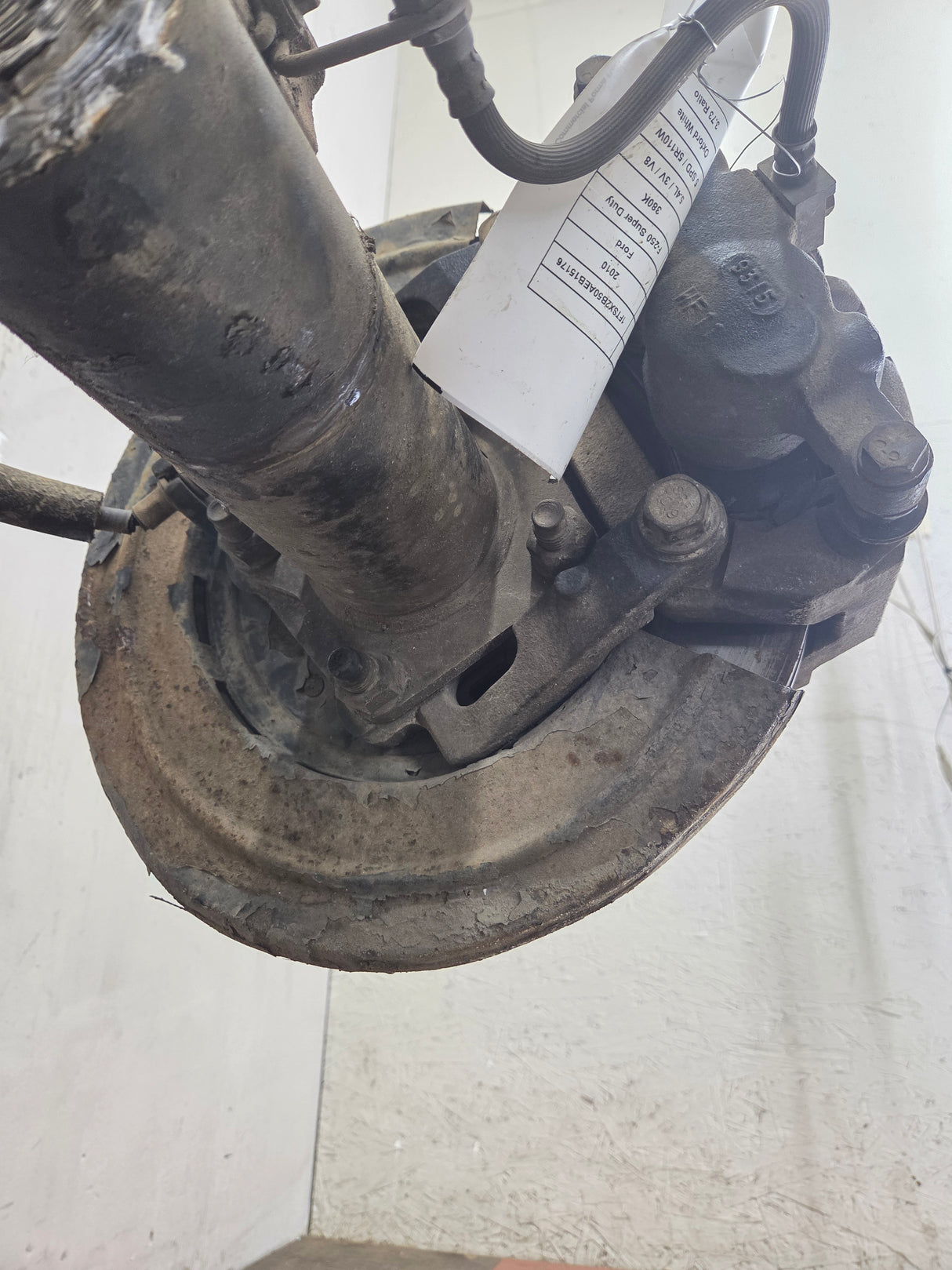 2008-2010 Ford Super Duty F250 F350 SRW Rear Axle 3.73 Gear Ratio