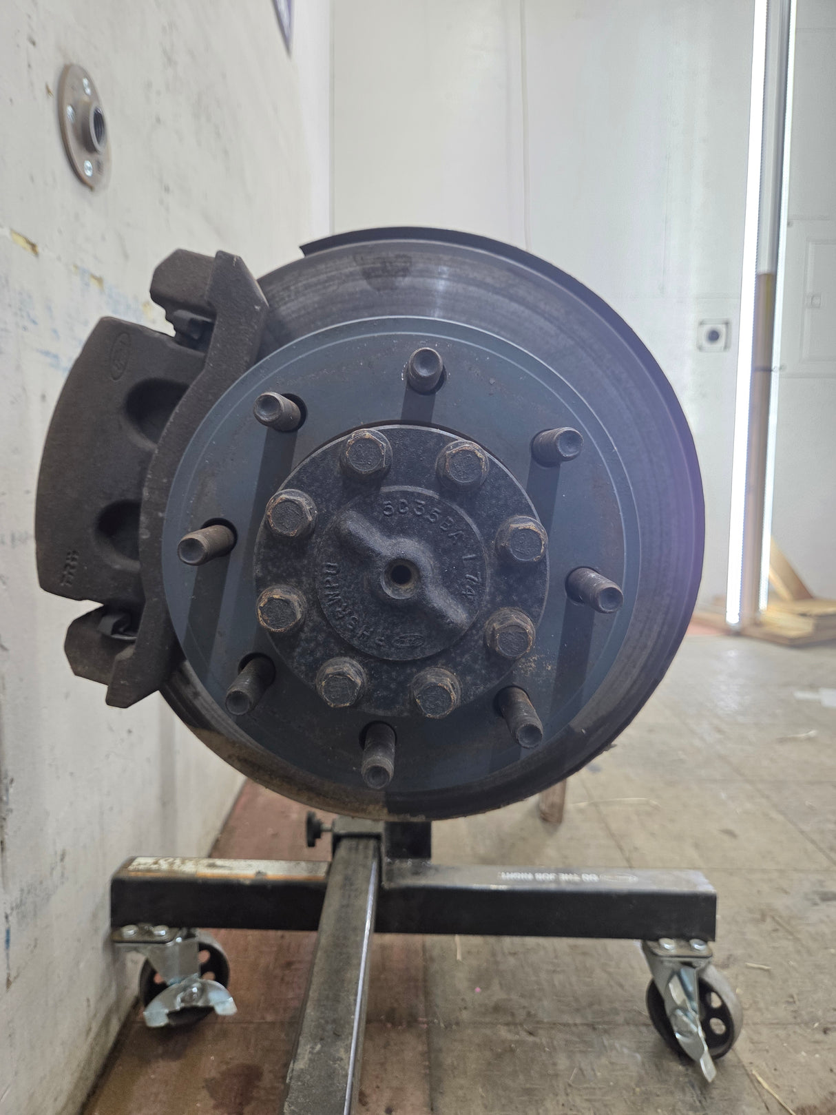2008-2010 Ford Super Duty F250 F350 SRW Rear Axle 3.73 Gear Ratio