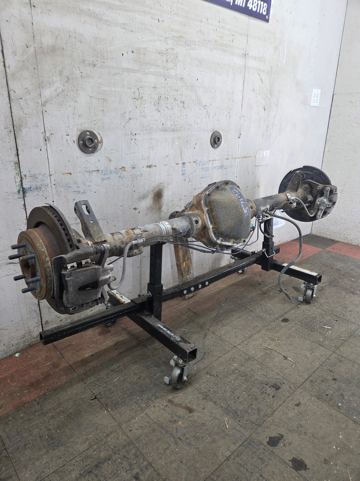2015-2017 Ford F150 9.75" Rear Axle 3.31 Gear Ratio Electronic Locking