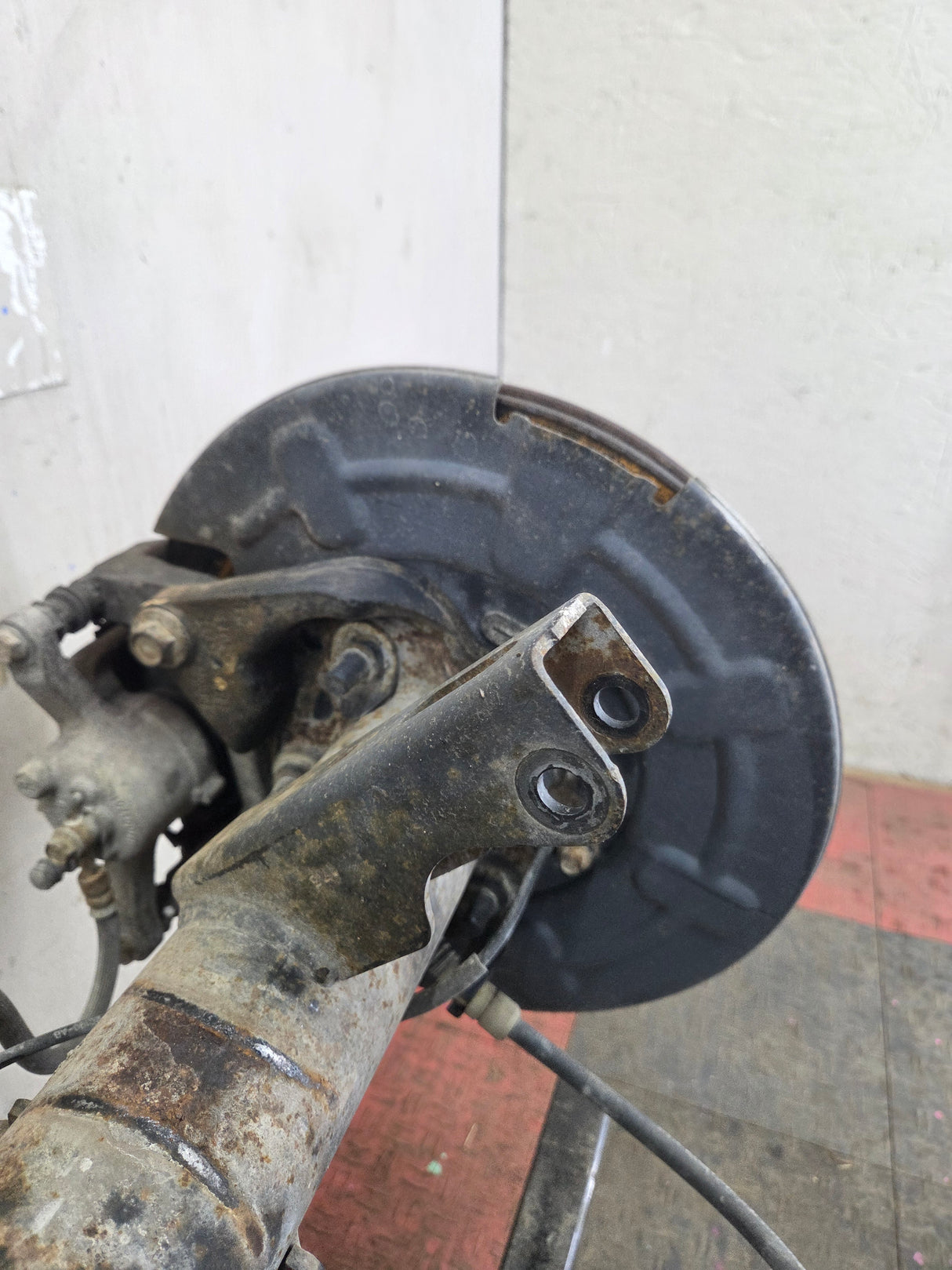 2015-2017 Ford F150 9.75" Rear Axle 3.31 Gear Ratio Electronic Locking