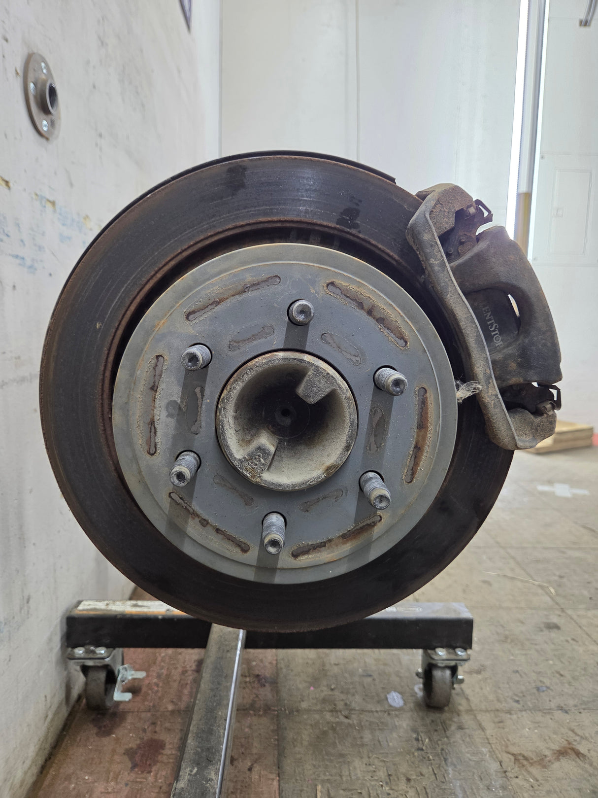 2012-2014 Ford F150 9.75" Rear Axle 3.55 Gear Ratio Limited Slip