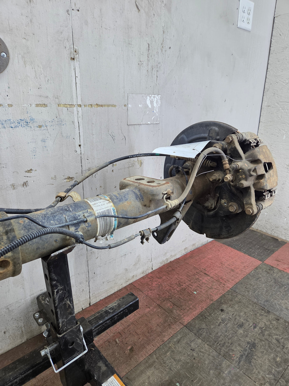 2012-2014 Ford F150 9.75" Rear Axle 3.55 Gear Ratio Limited Slip