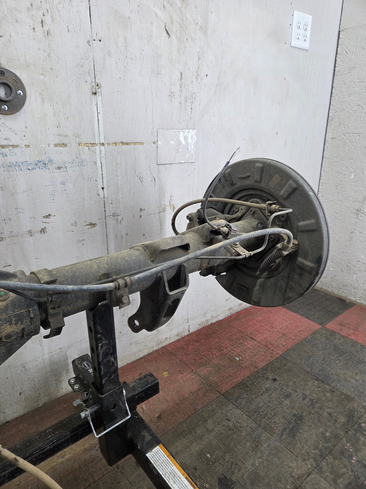 2014-2018 Chevrolet Silverado GMC Sierra 1500 Rear Axle 9.5" ring gear, 12 bolt, 3.42 ratio