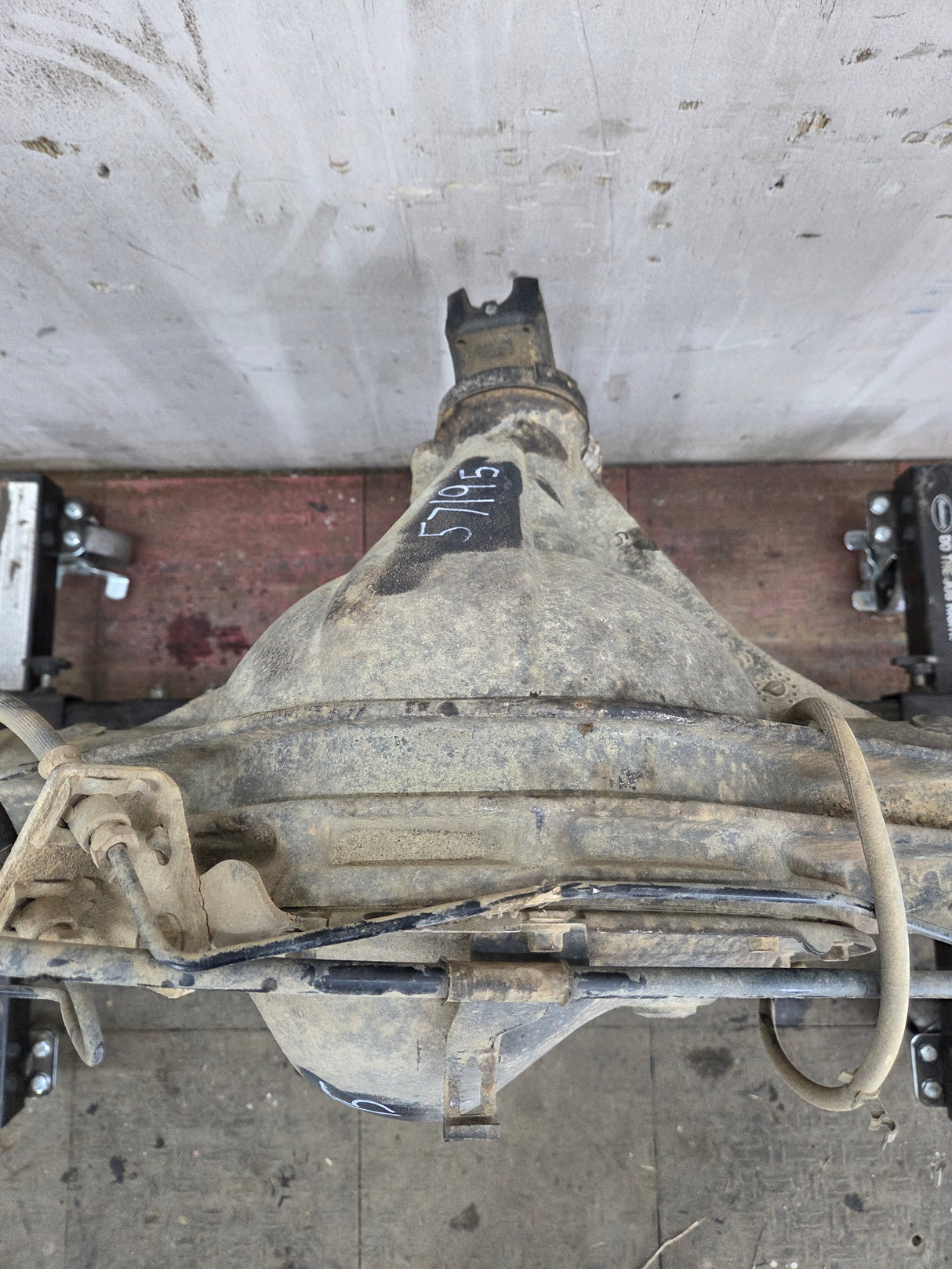 2014-2018 Chevrolet Silverado GMC Sierra 1500 Rear Axle 9.5" ring gear, 12 bolt, 3.42 ratio