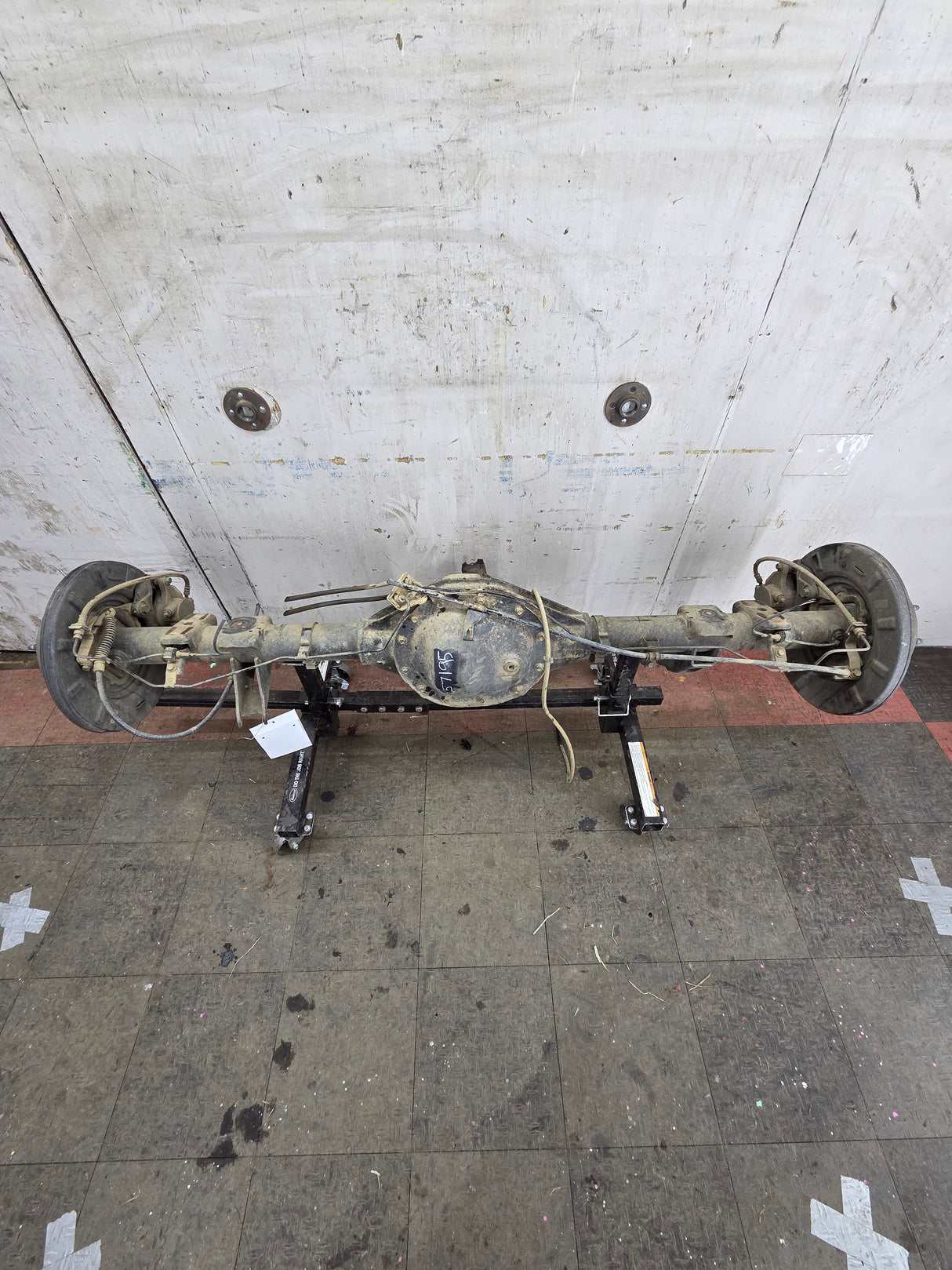 2014-2018 Chevrolet Silverado GMC Sierra 1500 Rear Axle 9.5" ring gear, 12 bolt, 3.42 ratio