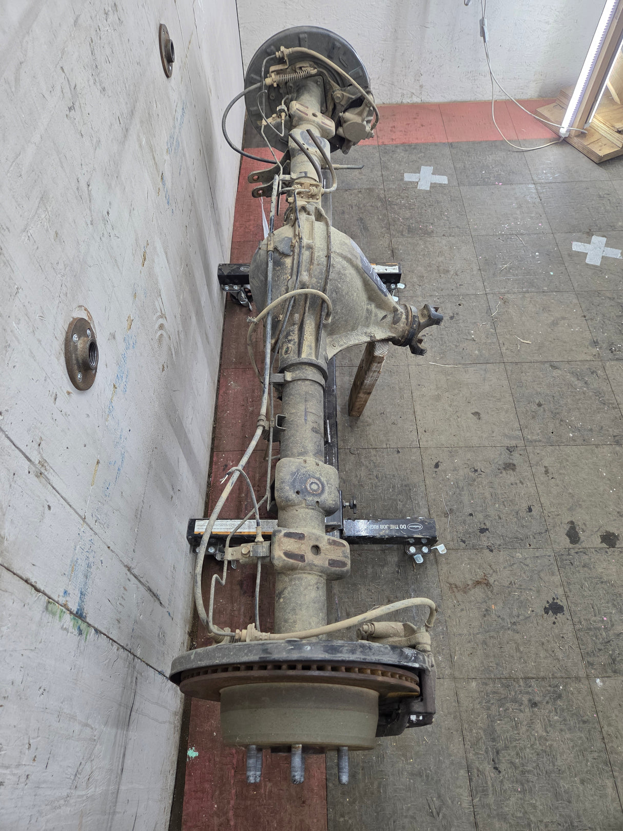 2014-2018 Chevrolet Silverado GMC Sierra 1500 Rear Axle 9.5" ring gear, 12 bolt, 3.42 ratio