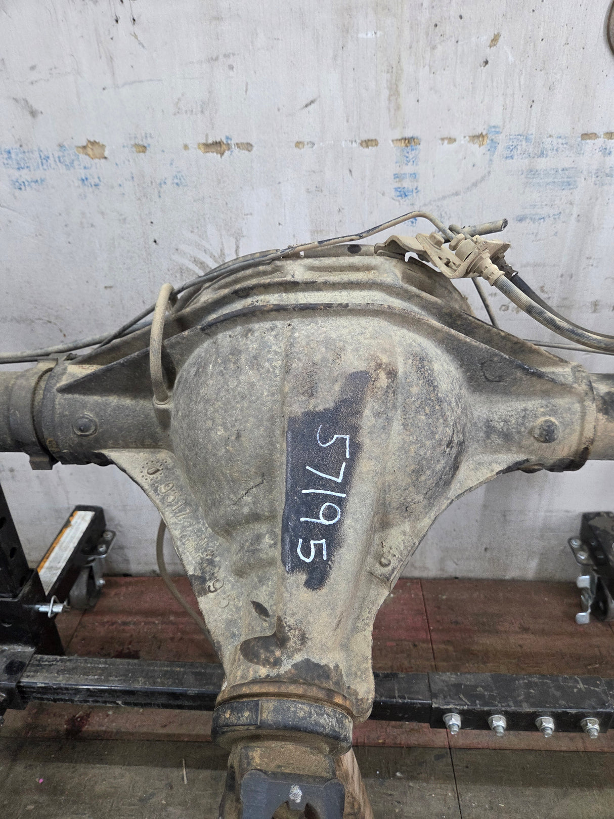 2014-2018 Chevrolet Silverado GMC Sierra 1500 Rear Axle 9.5" ring gear, 12 bolt, 3.42 ratio