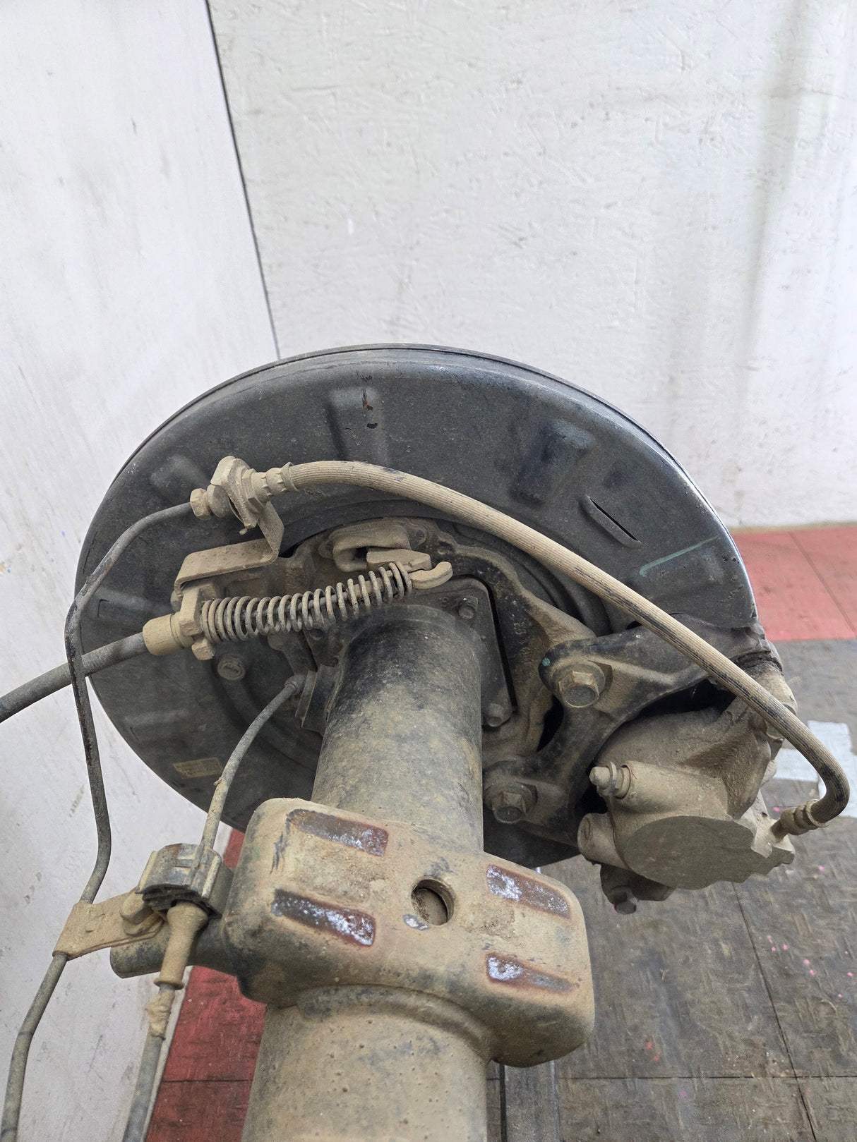 2014-2018 Chevrolet Silverado GMC Sierra 1500 Rear Axle 9.5" ring gear, 12 bolt, 3.42 ratio