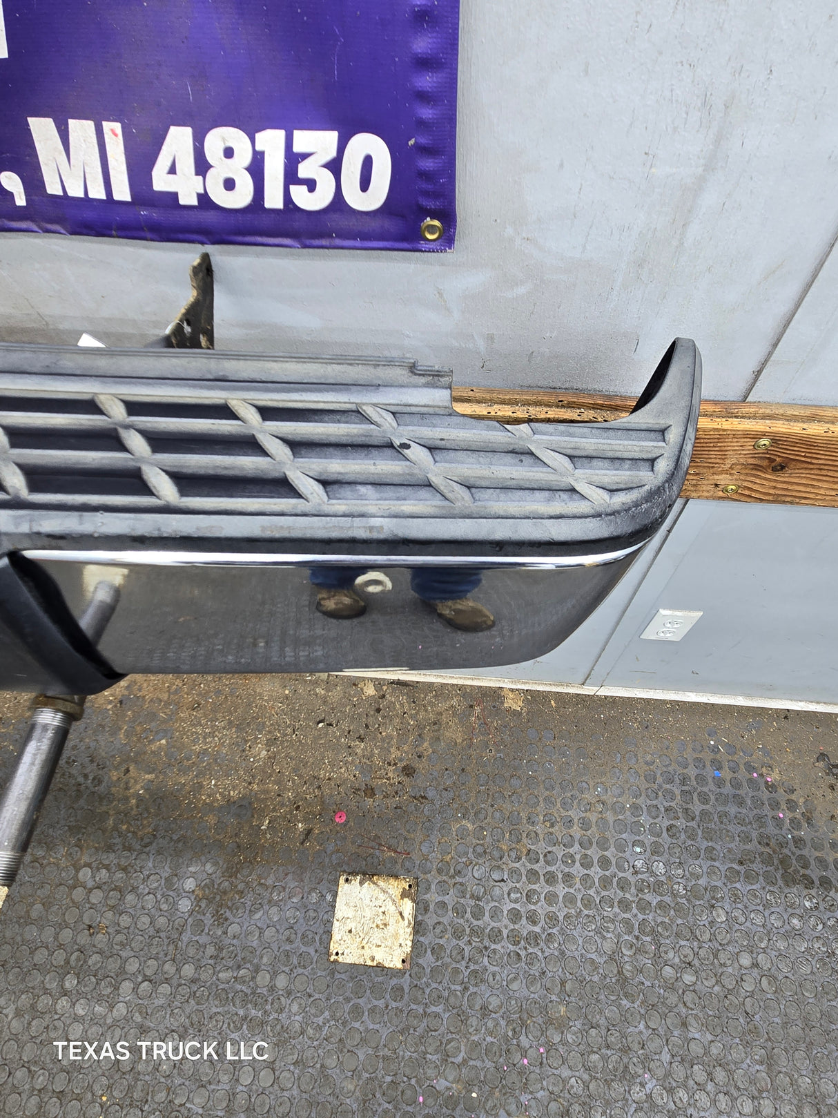 2007-2010 Chevrolet Silverado / GMC Sierra 1500 Rear Bumper