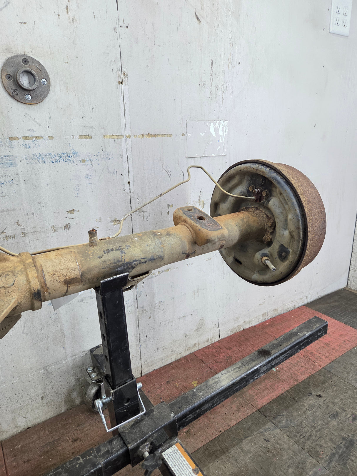 1993-1997 Ford Ranger Rear Axle 8.8" 9" 3.08 Gear ratio Drum Brake