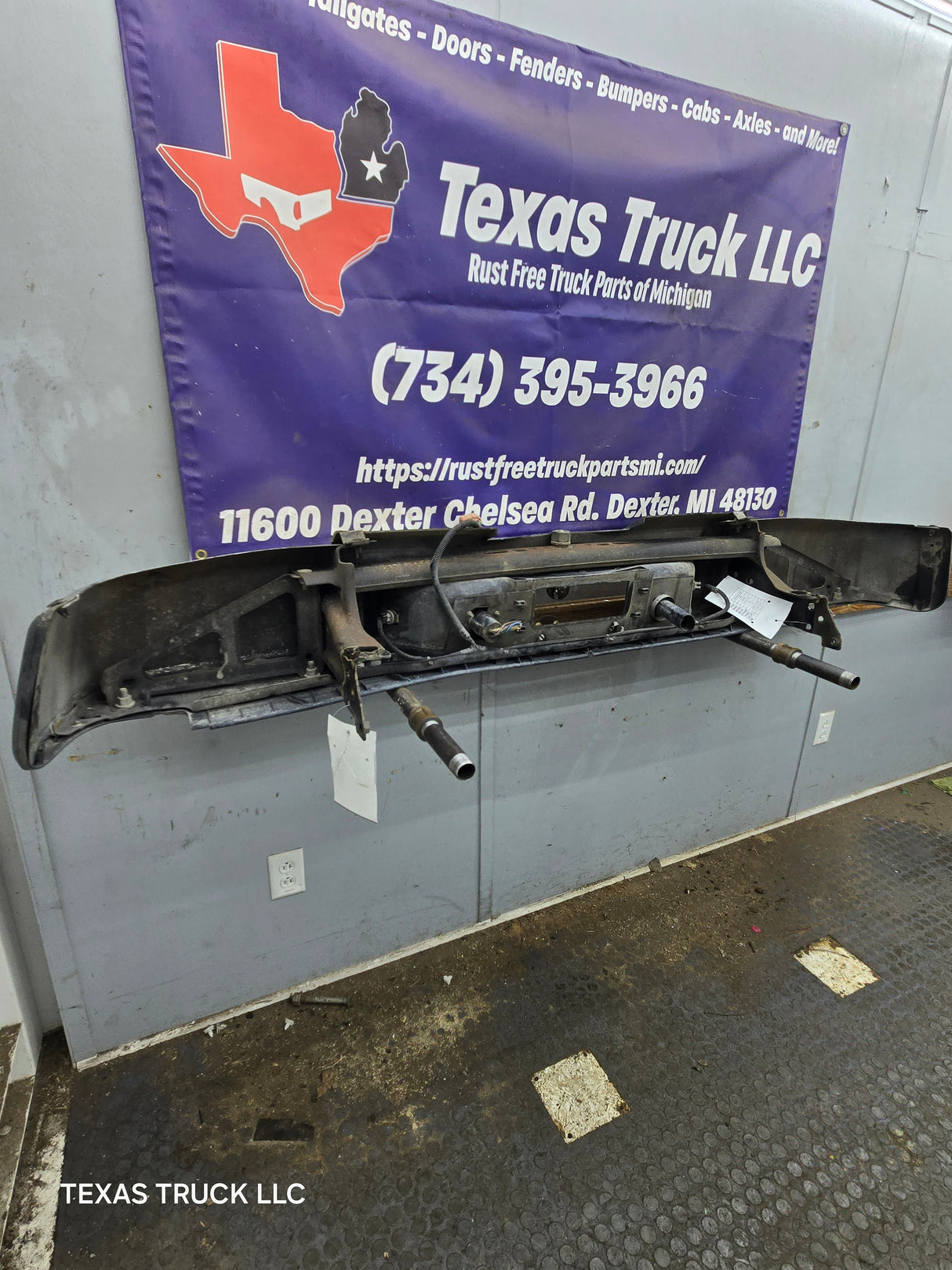 2007-2010 Chevrolet Silverado / GMC Sierra 1500 Rear Bumper