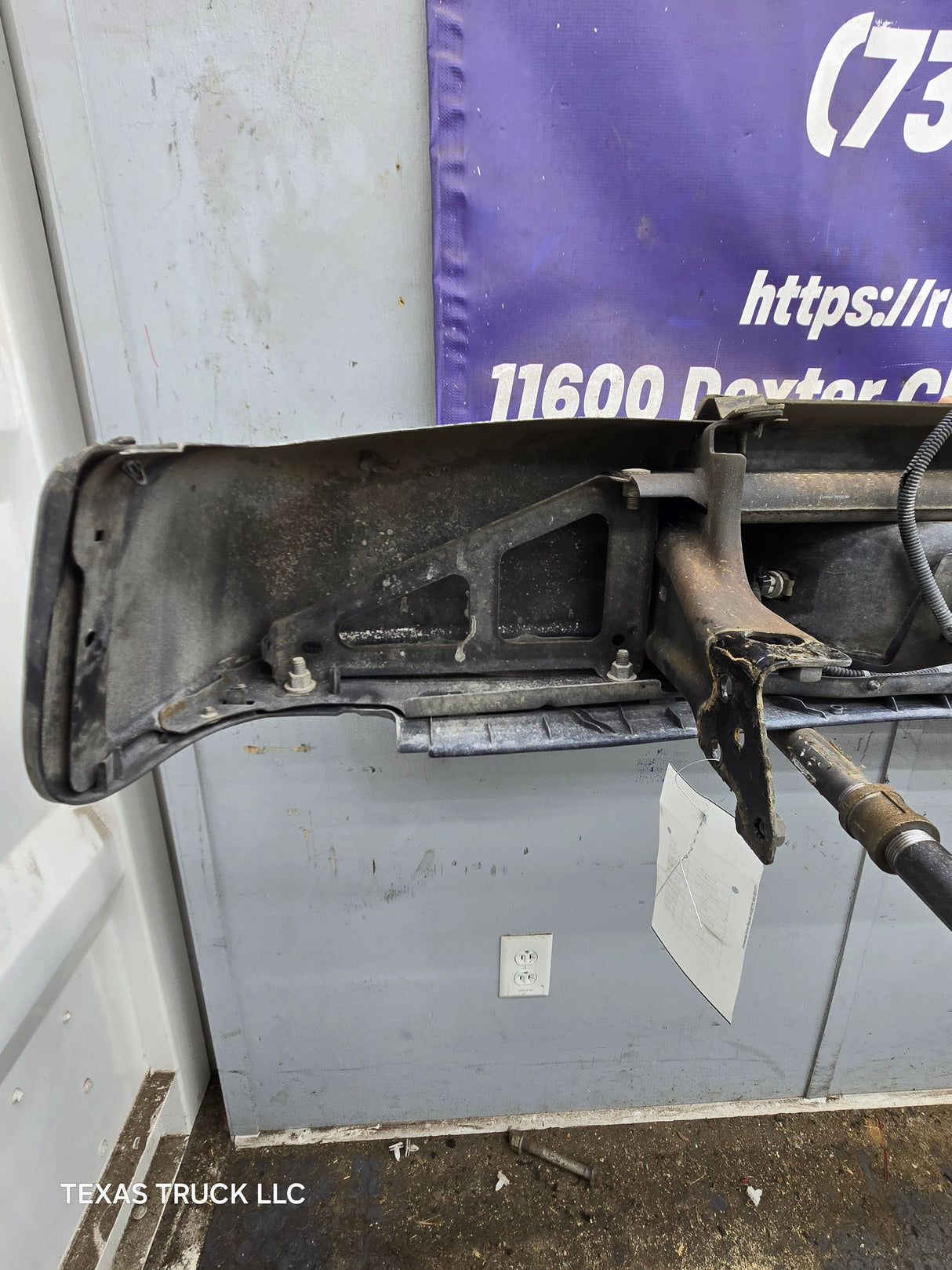 2007-2010 Chevrolet Silverado / GMC Sierra 1500 Rear Bumper